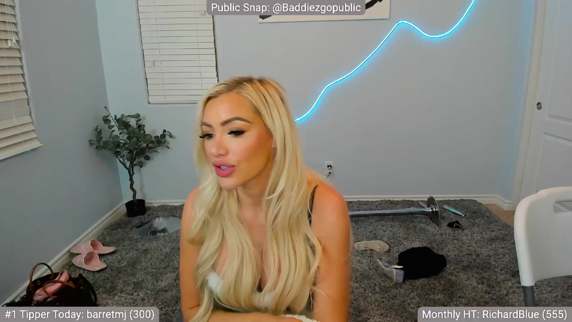 Gallery image thumbnail from AaliyahRosee's myfreecams stream on, 12/11/2024, 06:05 image 19 of 20