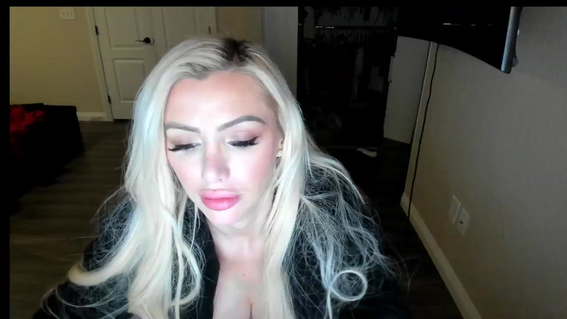 Gallery image thumbnail from AaliyahRosee's myfreecams stream on, 01/03/2025, 09:36 image 15 of 20