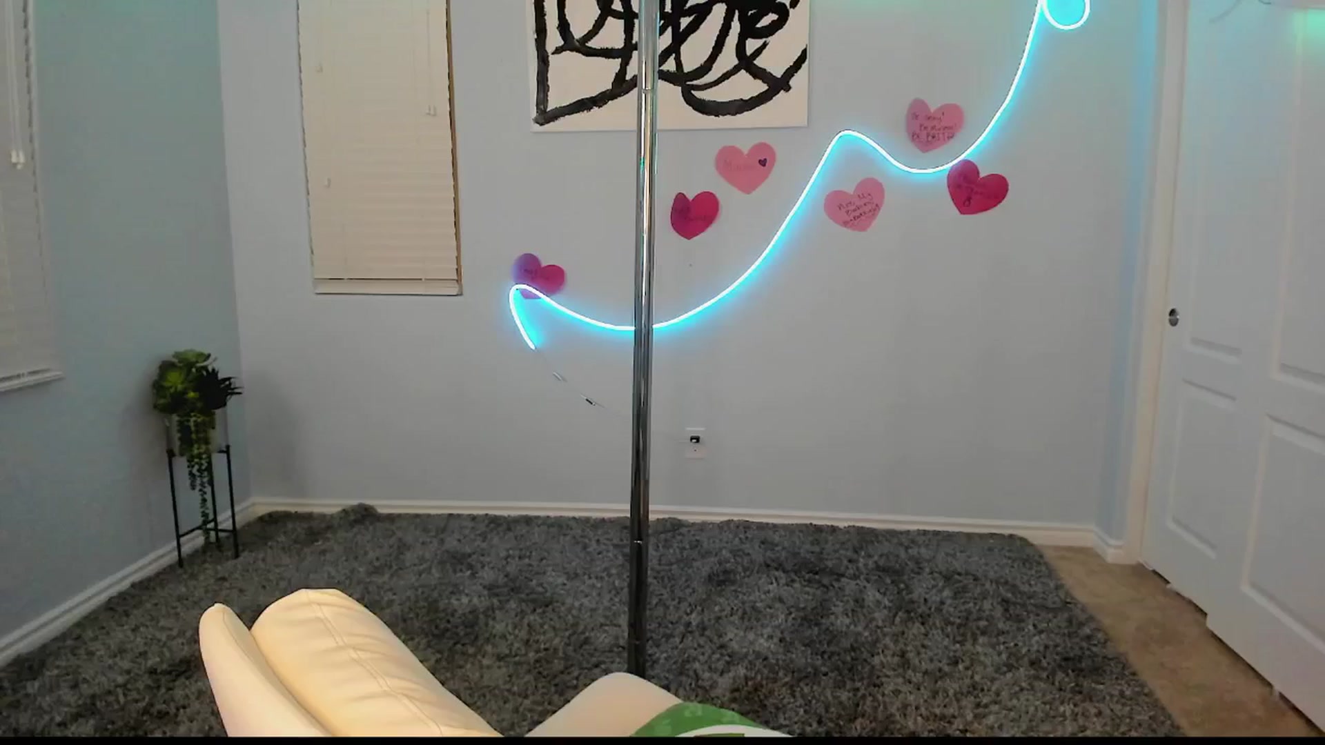 Gallery image thumbnail from AaliyahRosee's myfreecams stream on, 02/25/2025, 08:41 image 12 of 20