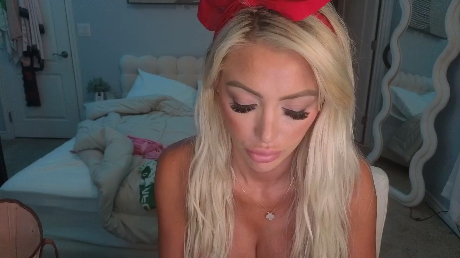 Gallery image thumbnail from AaliyahRosee's myfreecams stream on, 07/04/2025, 09:02 image 11 of 20