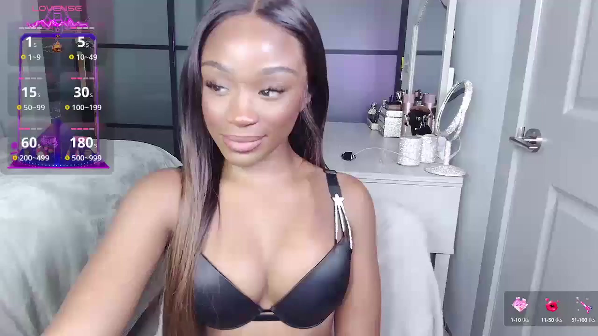 Gallery image thumbnail from AaliyahT's myfreecams stream on, 11/23/2024, 02:40 image 15 of 20