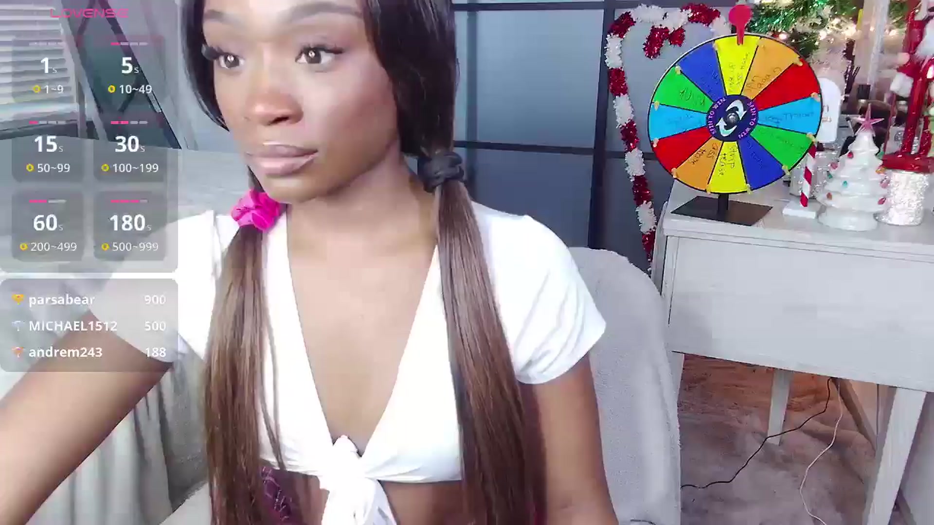 Gallery image thumbnail from AaliyahT's myfreecams stream on, 12/20/2024, 19:09 image 15 of 20