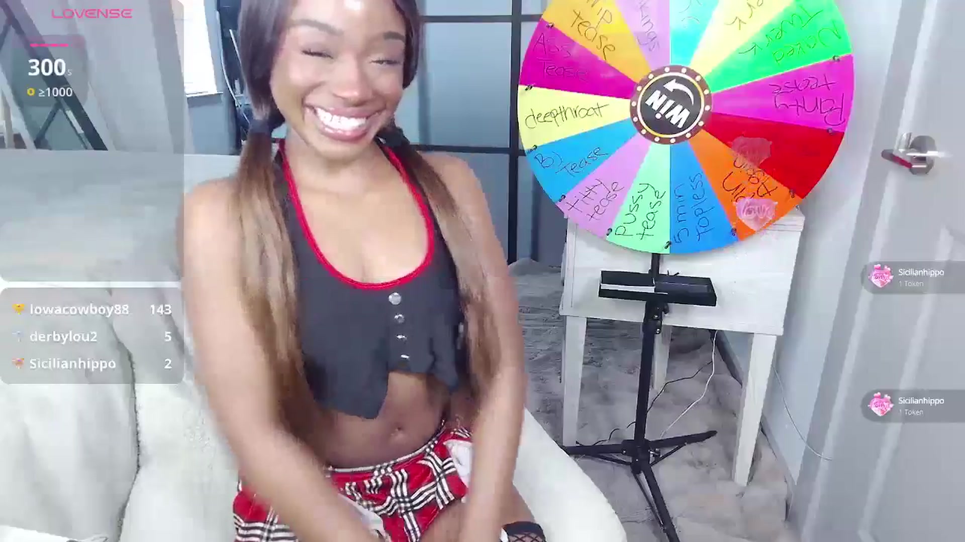 Gallery image thumbnail from AaliyahT's myfreecams stream on, 12/31/2024, 17:59 image 4 of 20