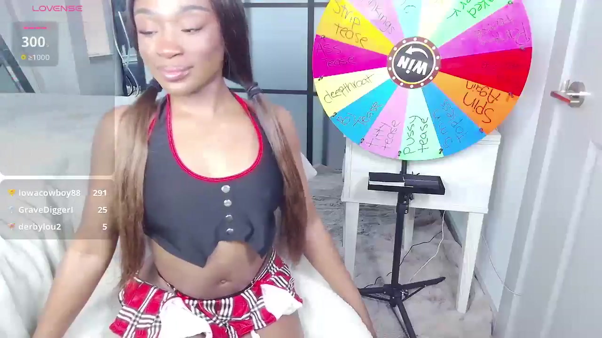 Gallery image thumbnail from AaliyahT's myfreecams stream on, 12/31/2024, 17:59 image 10 of 20