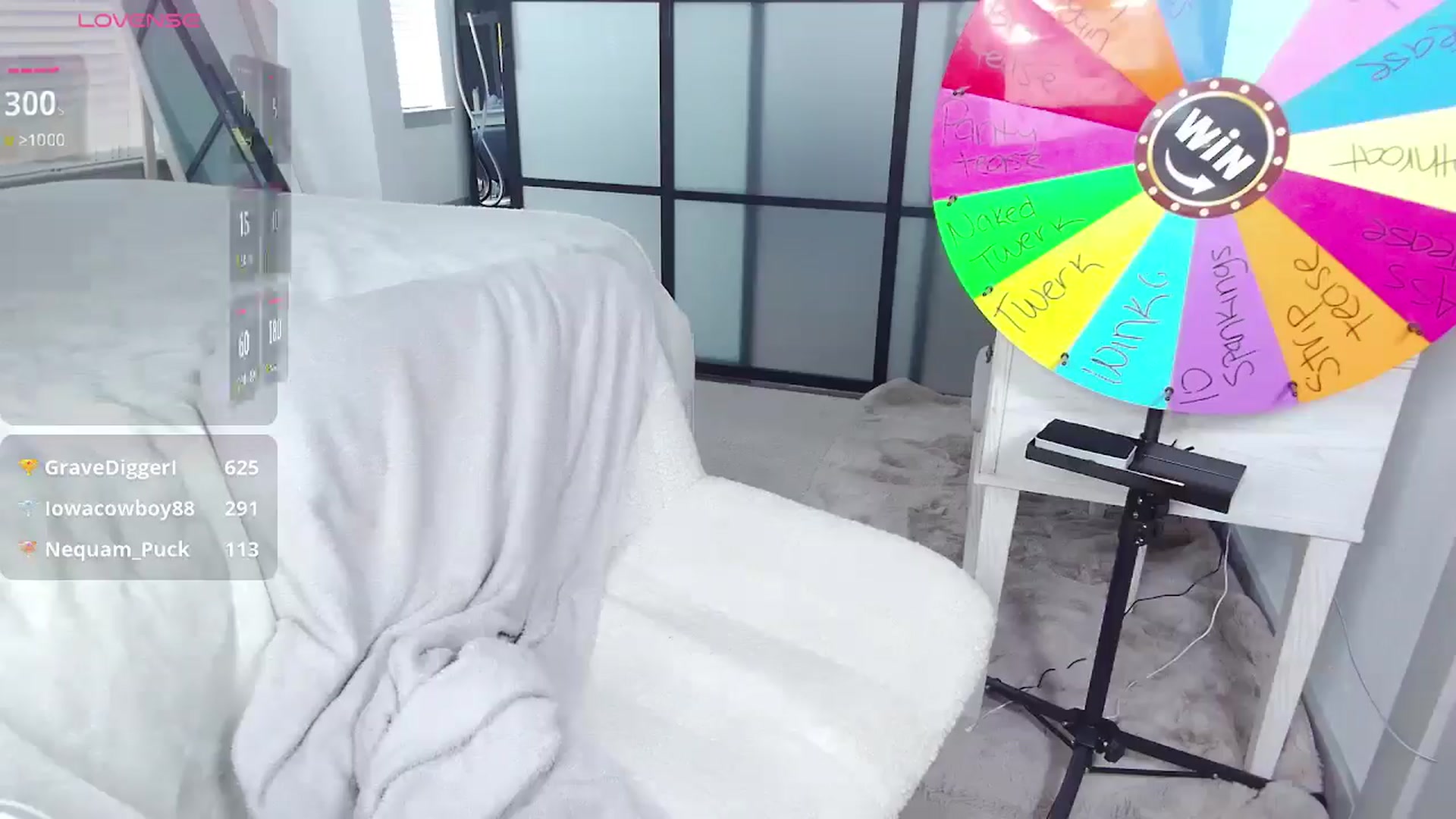 Gallery image thumbnail from AaliyahT's myfreecams stream on, 12/31/2024, 20:53 image 9 of 20