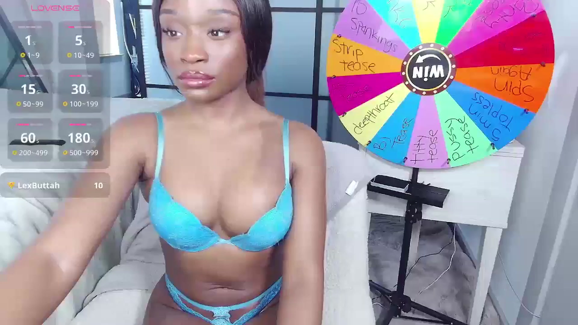 Gallery image thumbnail from AaliyahT's myfreecams stream on, 01/01/2025, 19:09 image 15 of 20