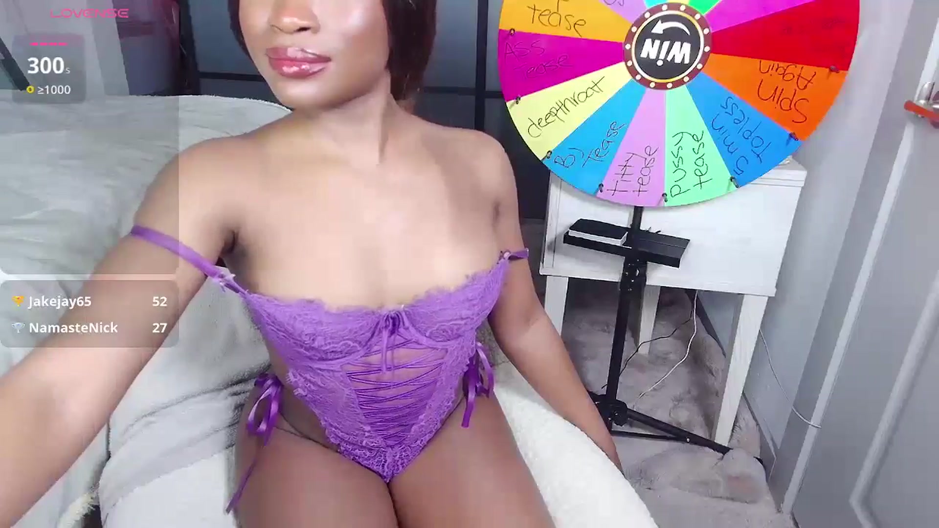 Gallery image thumbnail from AaliyahT's myfreecams stream on, 01/02/2025, 01:03 image 9 of 20