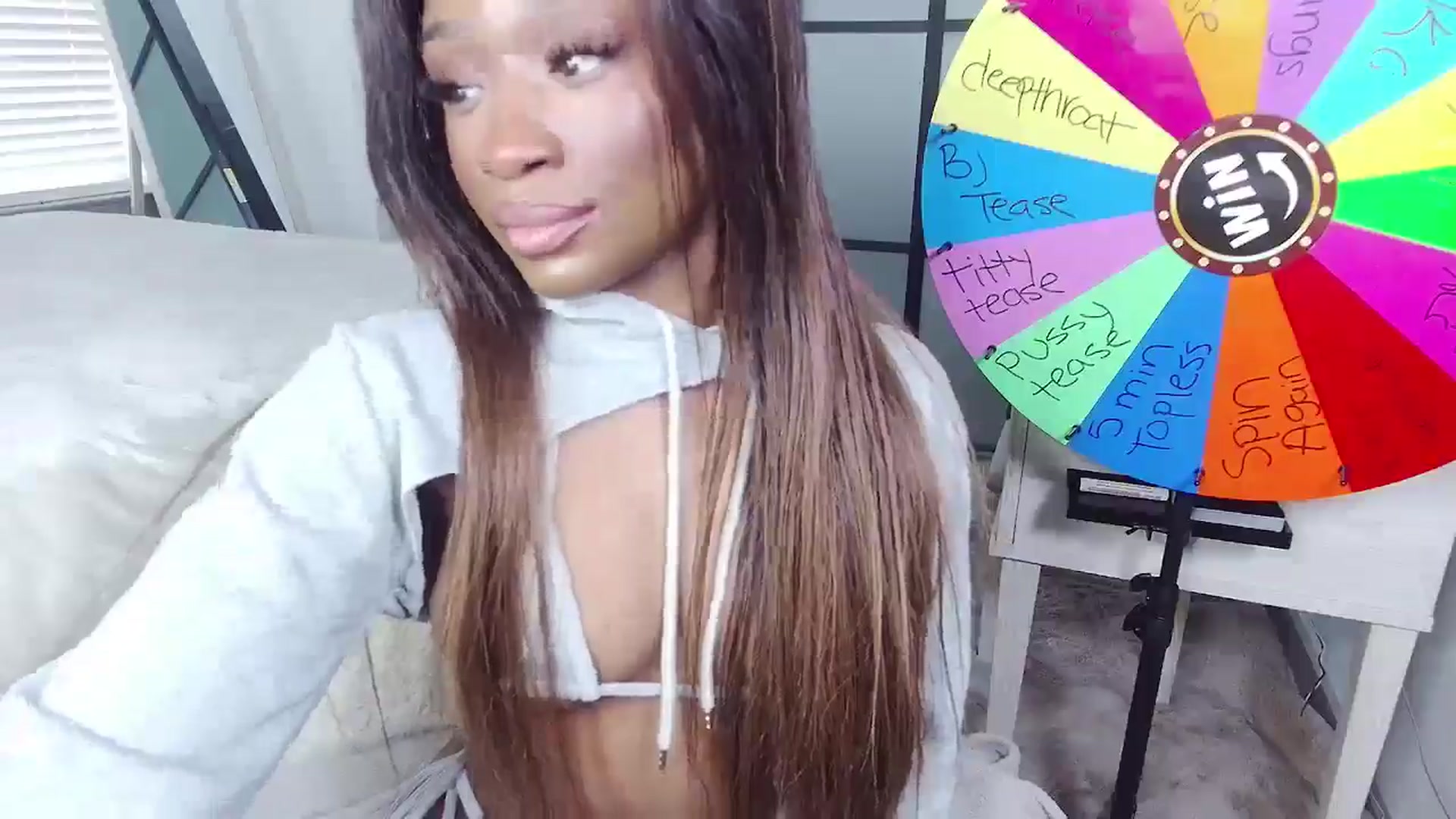 Gallery image thumbnail from AaliyahT's myfreecams stream on, 01/05/2025, 17:53 image 11 of 20
