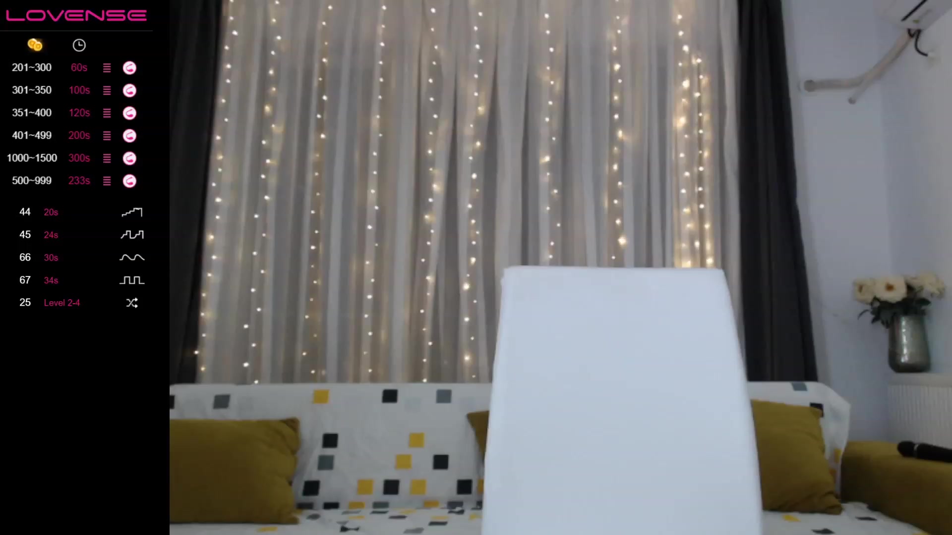 Gallery image thumbnail from Aana_lise's myfreecams stream on, 01/16/2023, 21:58 image 9 of 20
