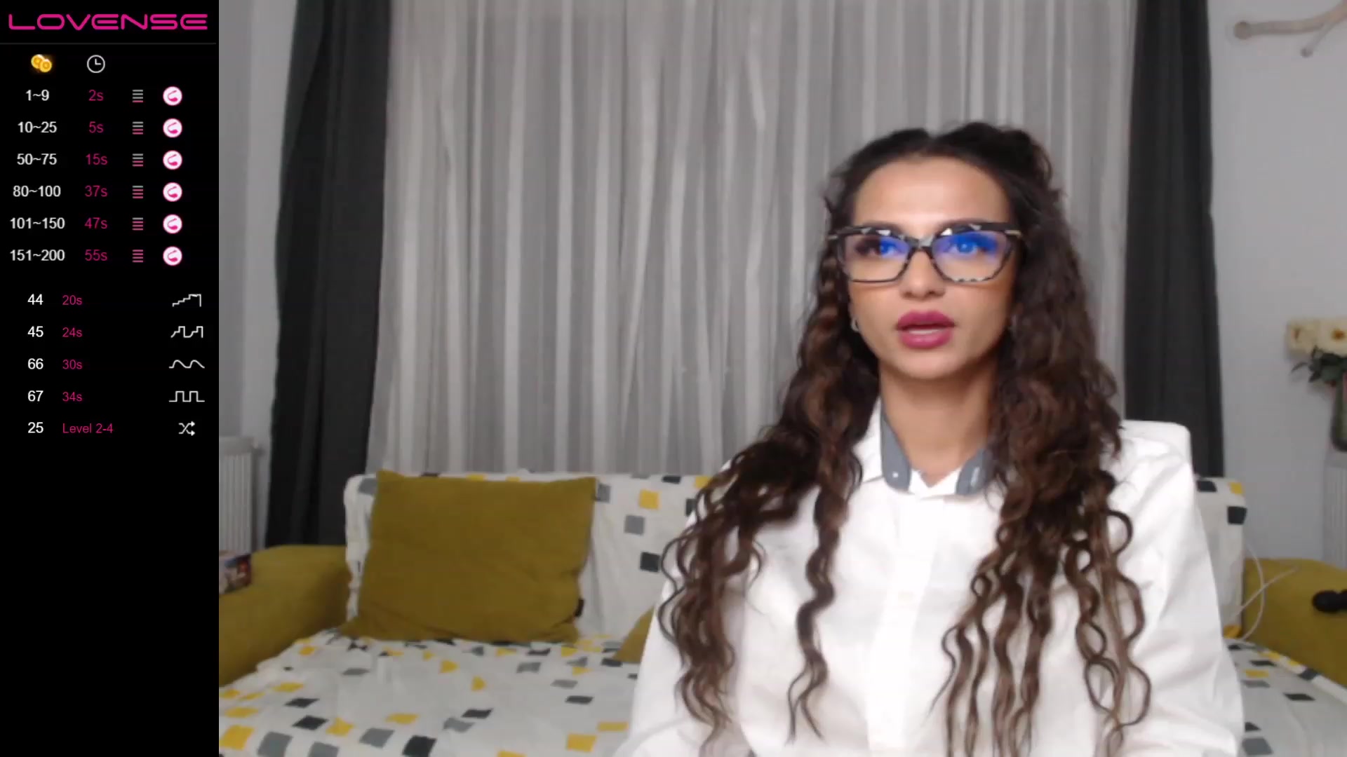 Gallery image thumbnail from Aana_lise's myfreecams stream on, 01/31/2023, 19:32 image 15 of 20