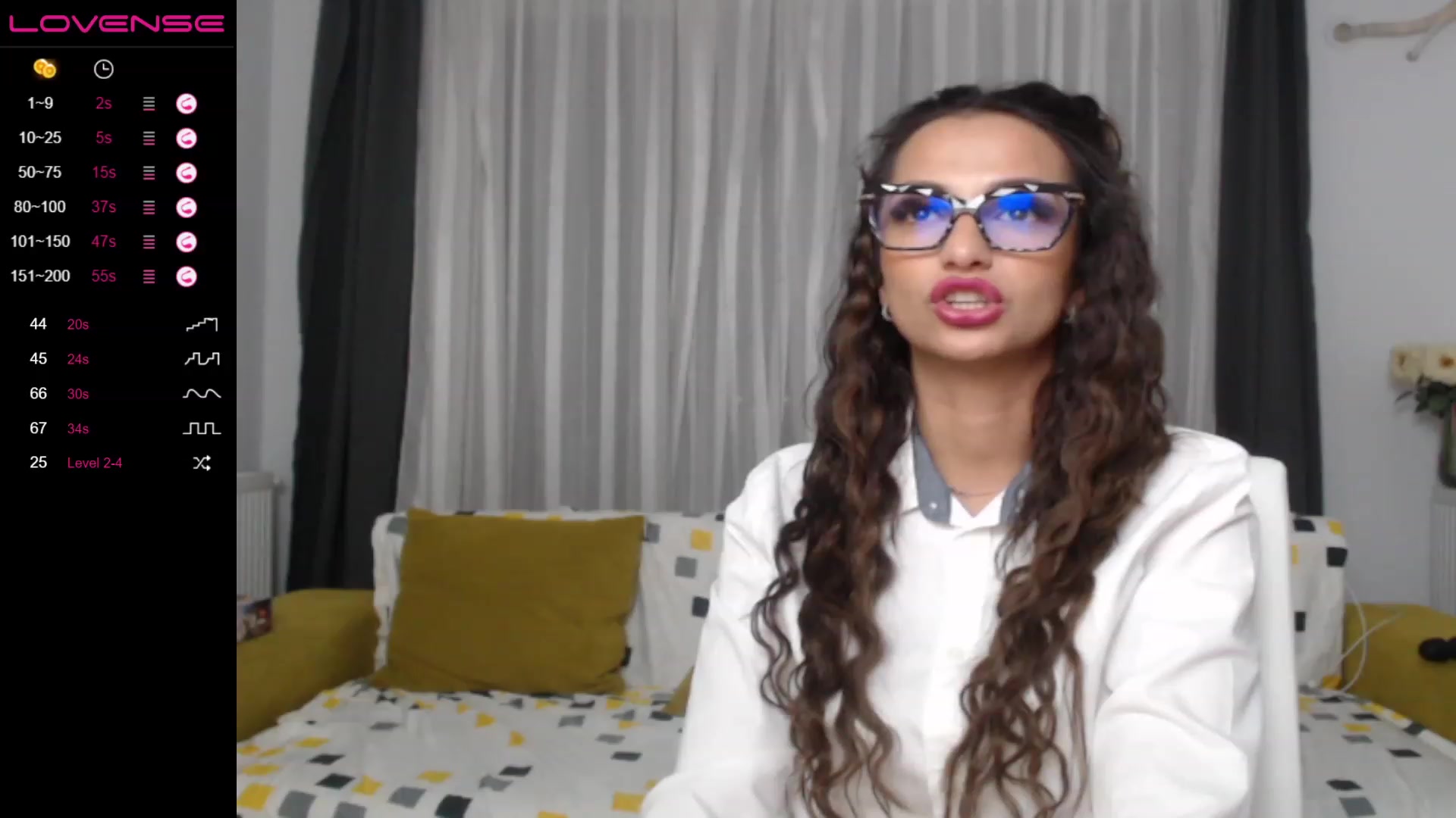 Gallery image thumbnail from Aana_lise's myfreecams stream on, 01/31/2023, 19:32 image 17 of 20