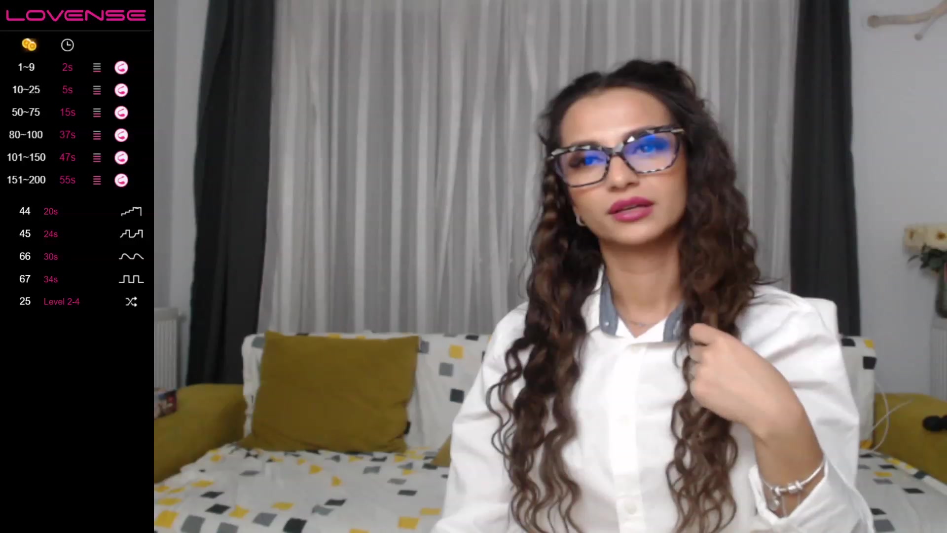 Gallery image thumbnail from Aana_lise's myfreecams stream on, 01/31/2023, 19:32 image 19 of 20