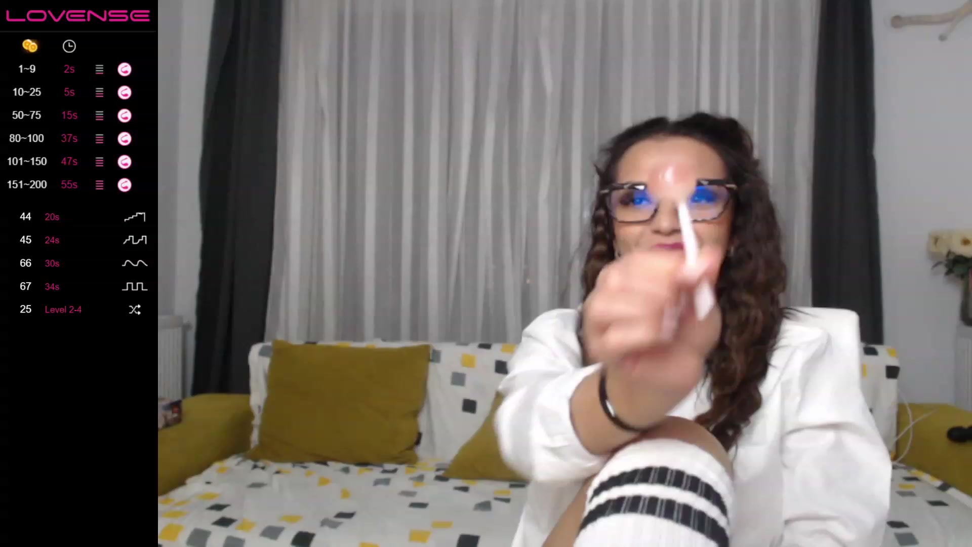 Gallery image thumbnail from Aana_lise's myfreecams stream on, 01/31/2023, 19:32 image 3 of 20