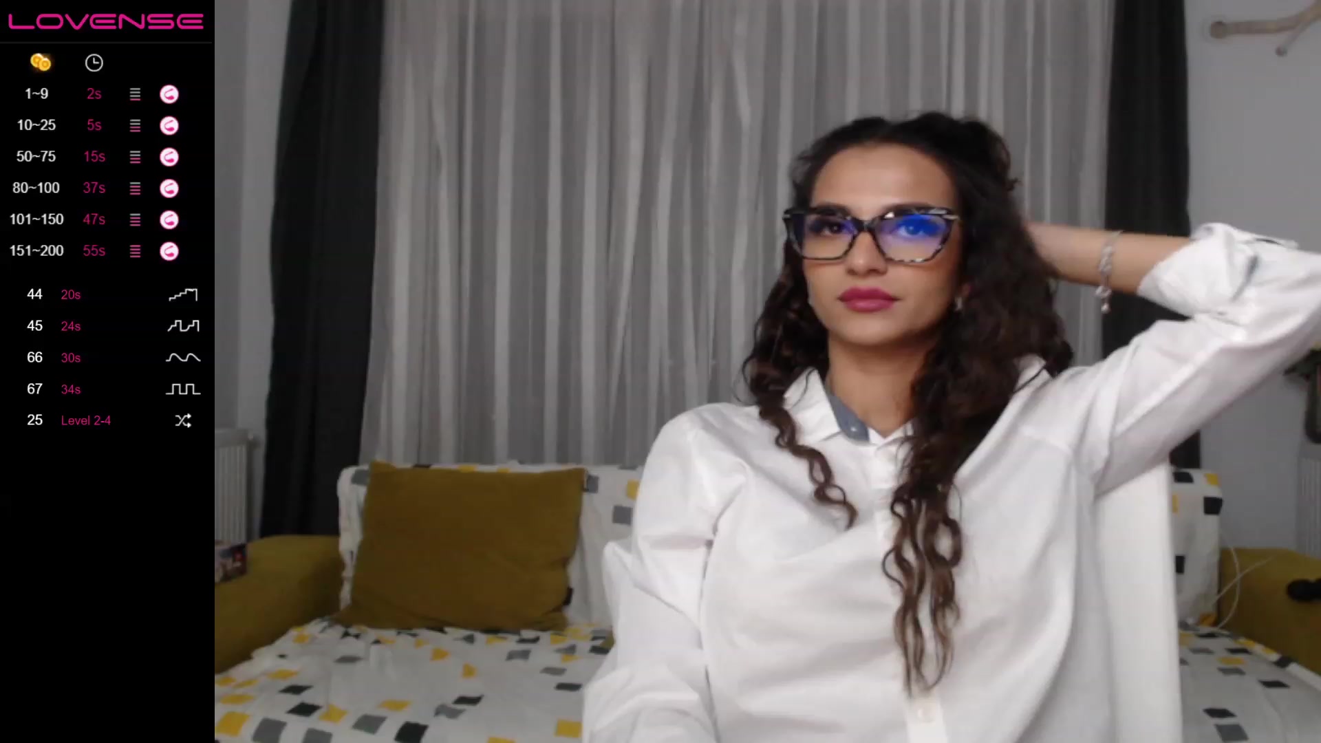 Gallery image thumbnail from Aana_lise's myfreecams stream on, 01/31/2023, 19:32 image 14 of 20
