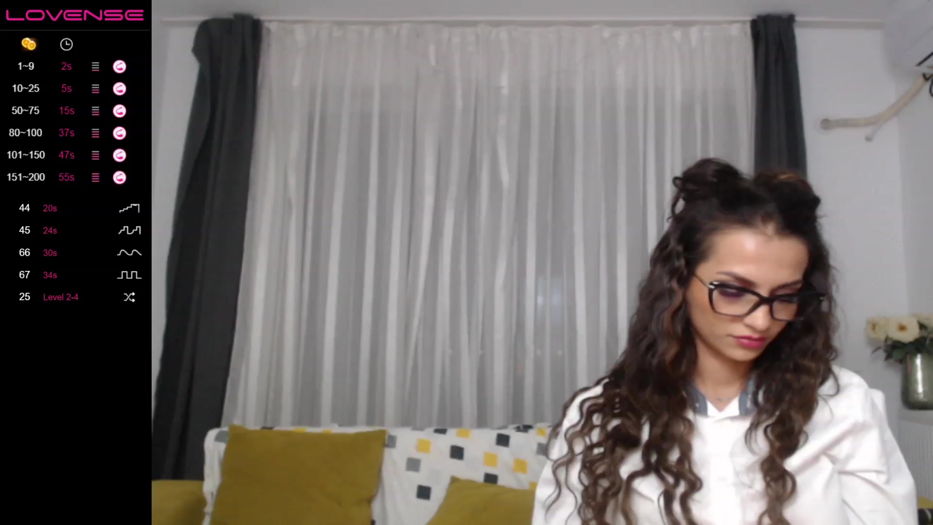 Gallery image thumbnail from Aana_lise's myfreecams stream on, 01/31/2023, 21:23 image 5 of 20
