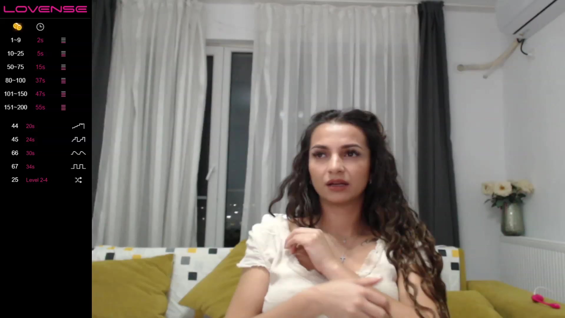 Gallery image thumbnail from Aana_lise's myfreecams stream on, 02/01/2023, 21:59 image 3 of 20