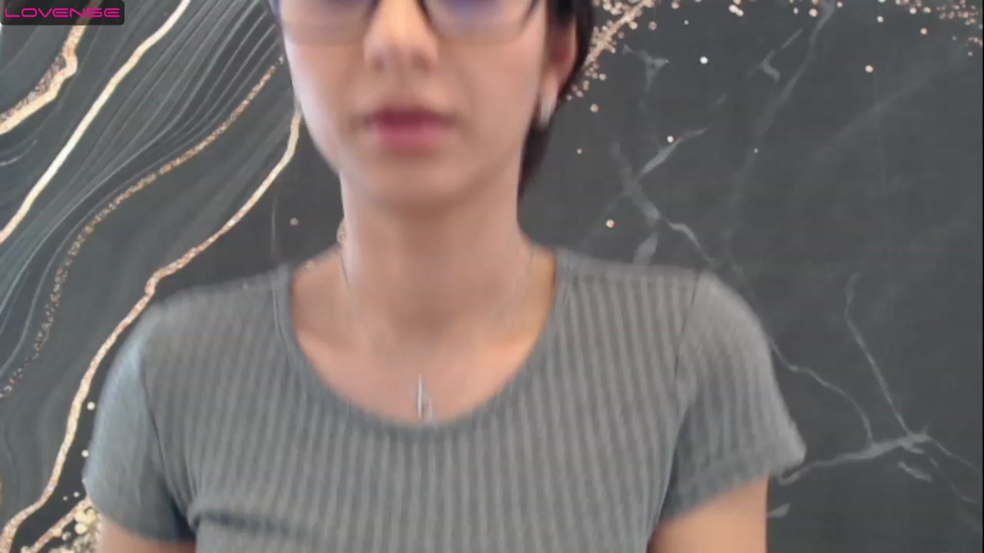 Gallery image thumbnail from Aana_lise's myfreecams stream on, 03/21/2023, 13:41 image 12 of 20