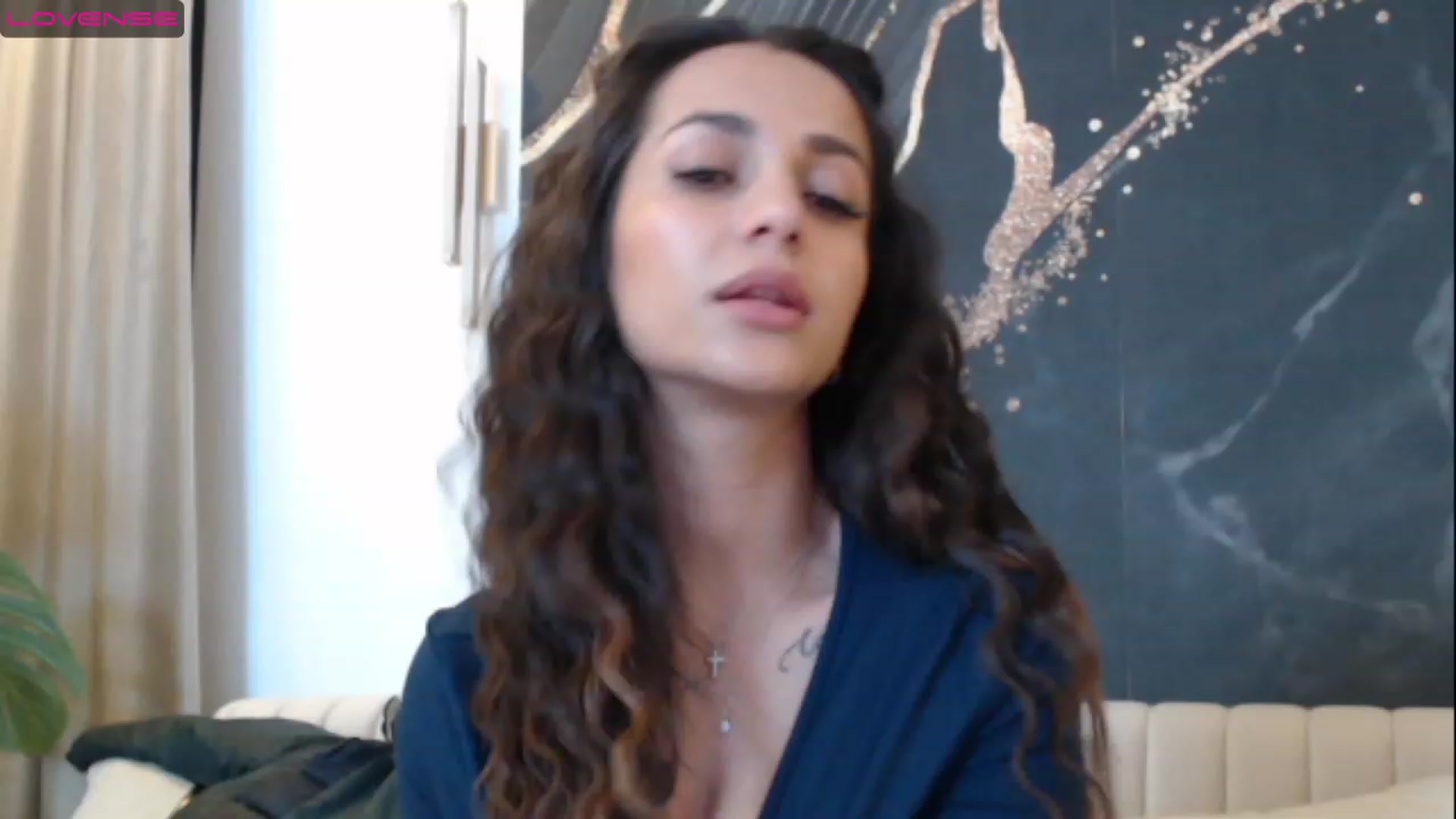 Gallery image thumbnail from Aana_lise's myfreecams stream on, 03/22/2023, 19:43 image 13 of 20