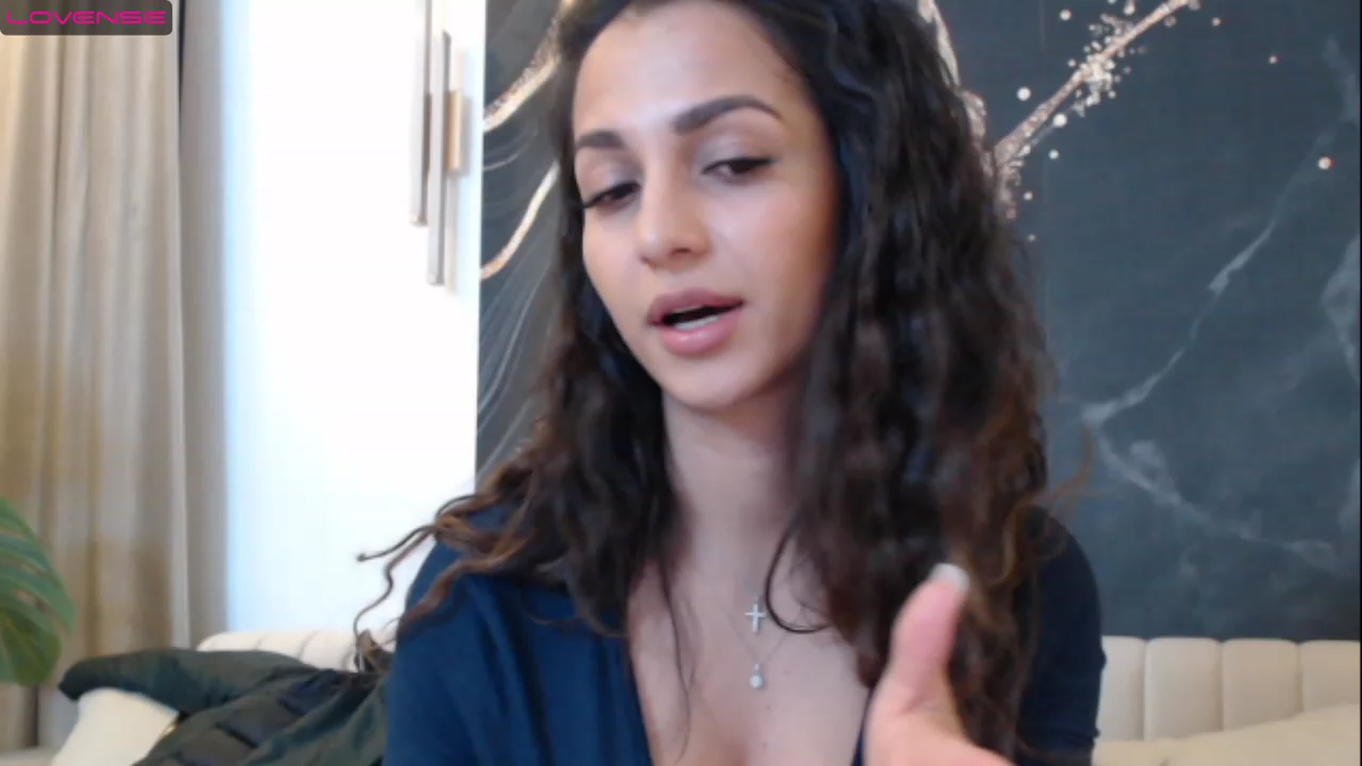 Gallery image thumbnail from Aana_lise's myfreecams stream on, 03/22/2023, 19:43 image 6 of 20