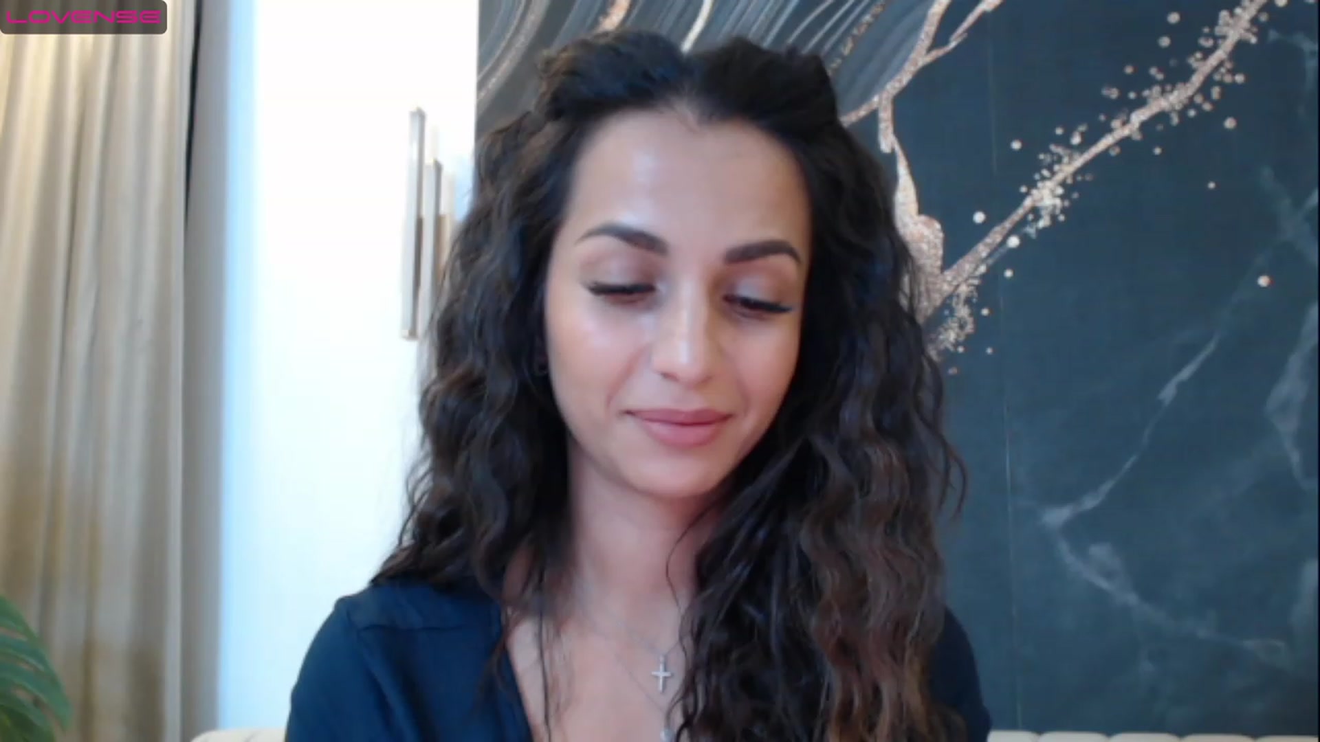 Gallery image thumbnail from Aana_lise's myfreecams stream on, 03/22/2023, 19:43 image 3 of 20