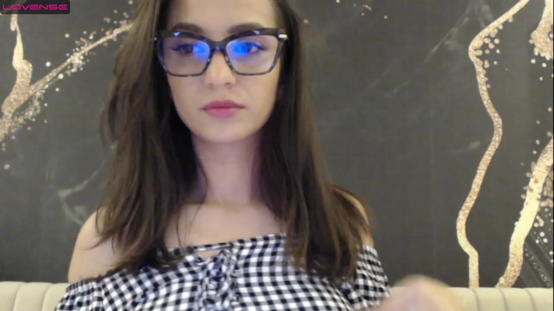 Gallery image thumbnail from Aana_lise's myfreecams stream on, 04/05/2023, 19:55 image 2 of 20