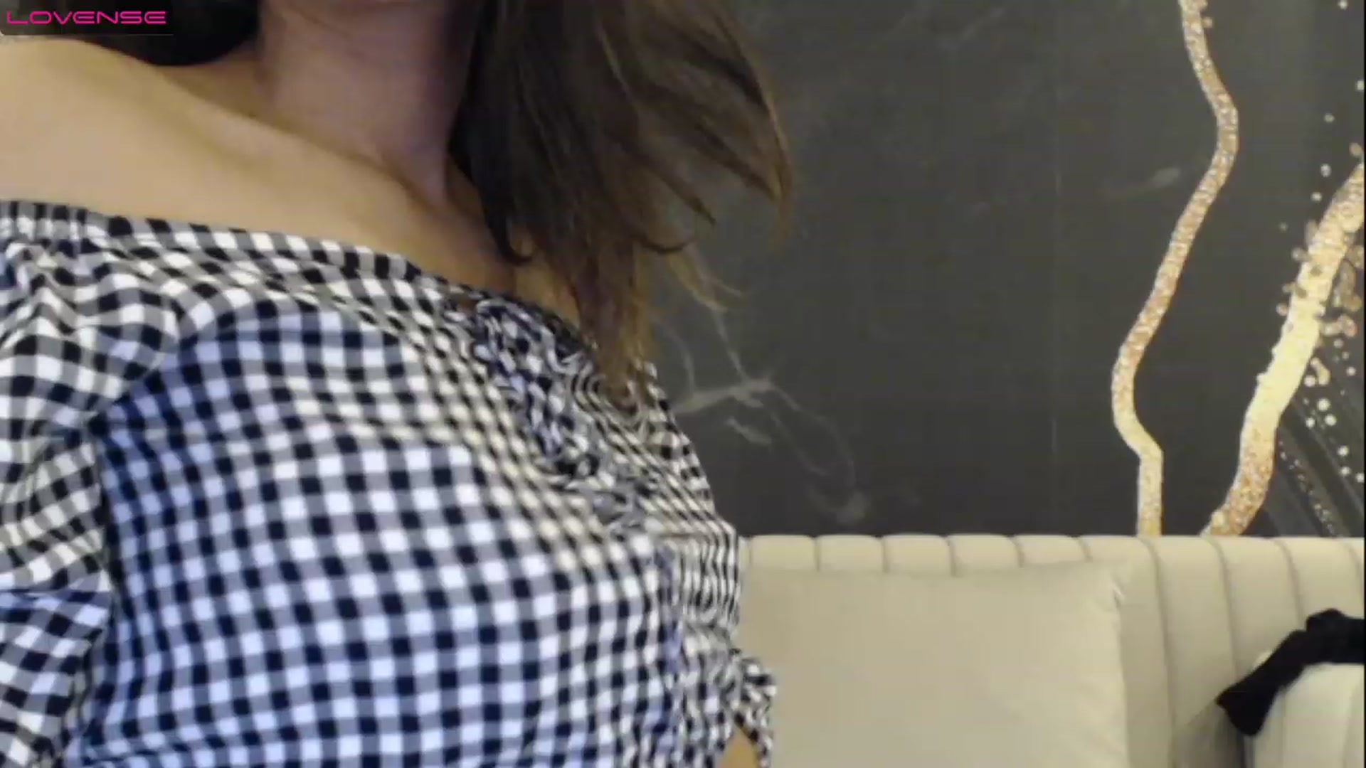Gallery image thumbnail from Aana_lise's myfreecams stream on, 04/05/2023, 19:55 image 8 of 20