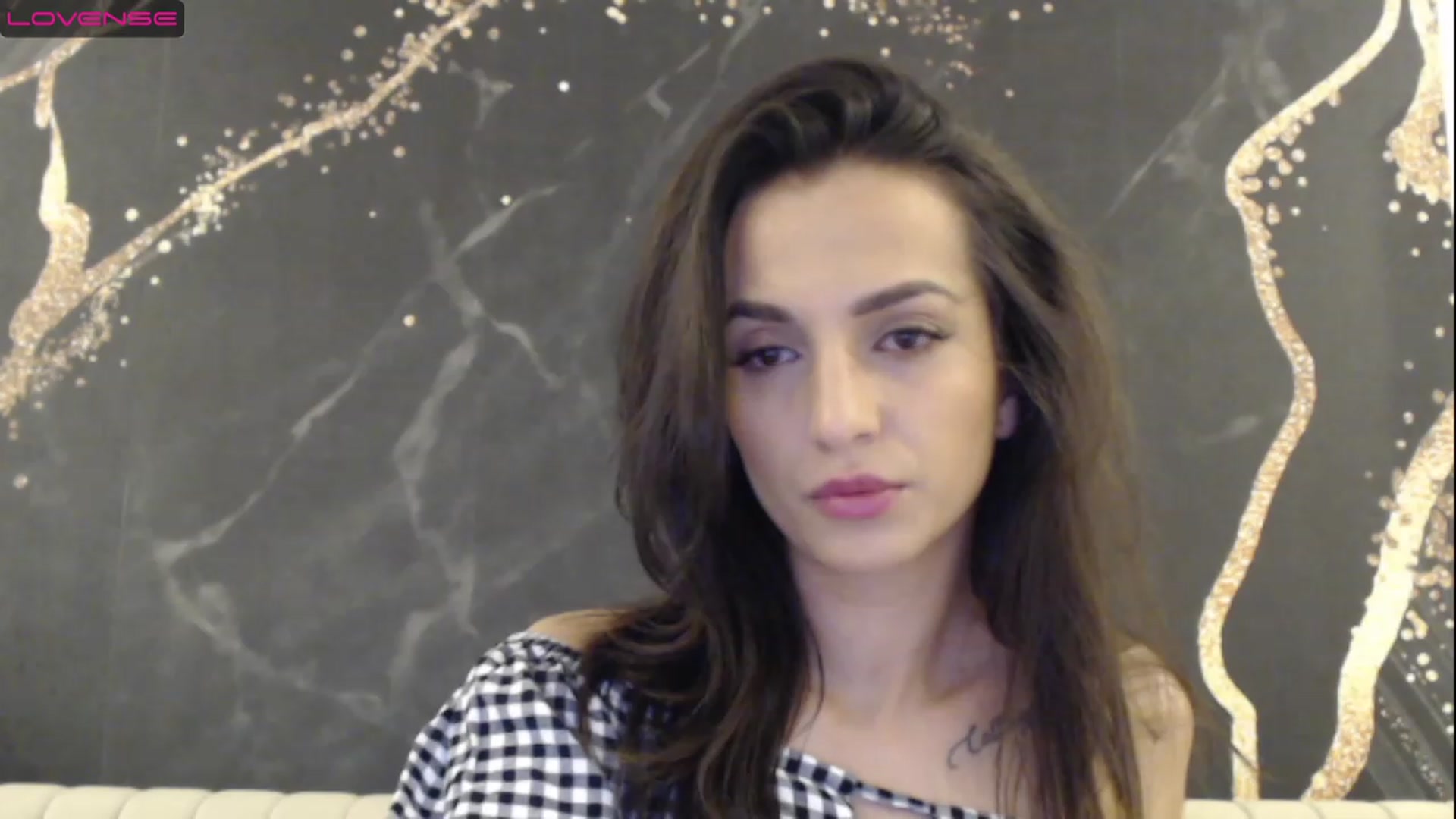 Gallery image thumbnail from Aana_lise's myfreecams stream on, 04/05/2023, 19:55 image 6 of 20