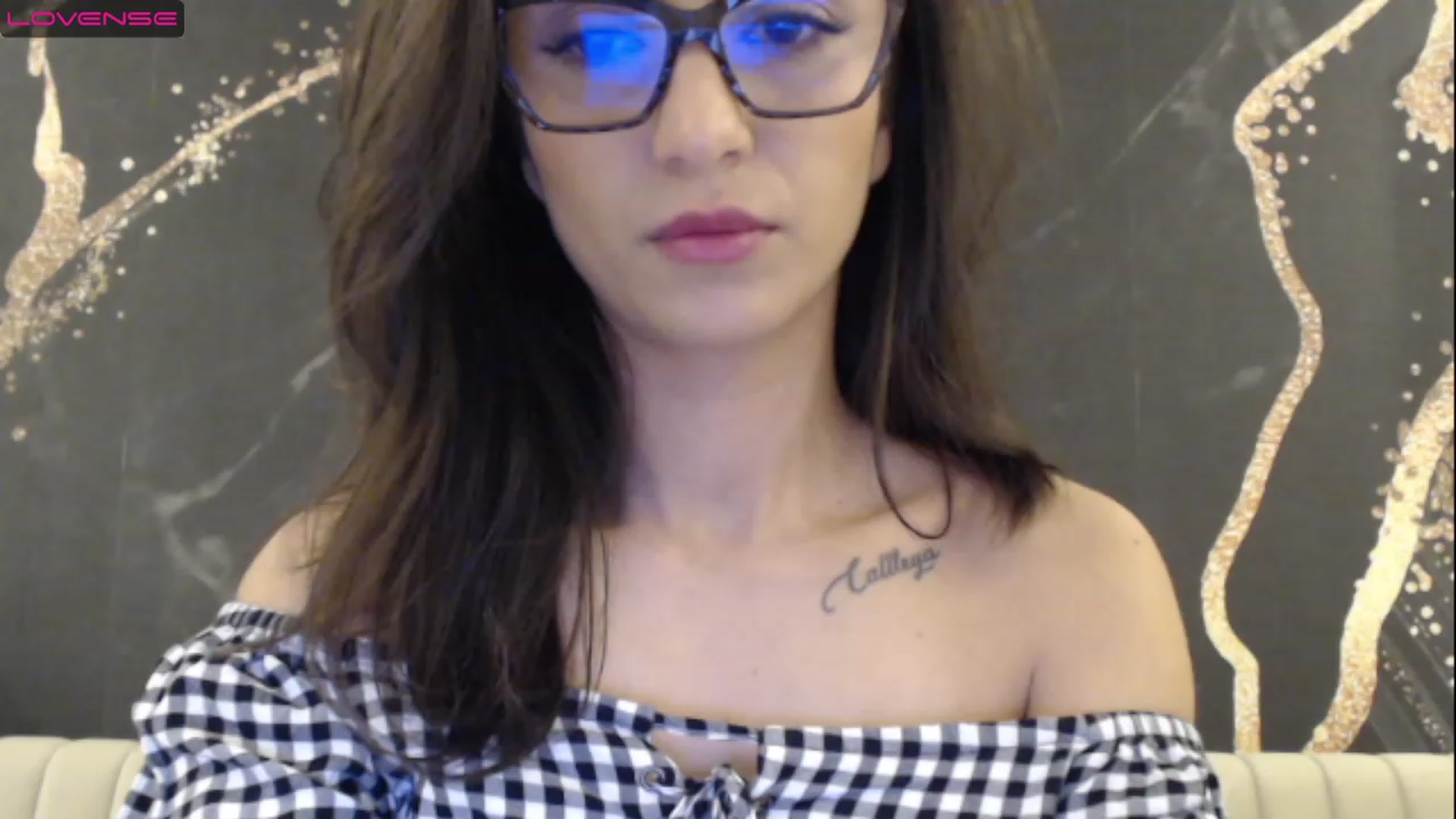 Gallery image thumbnail from Aana_lise's myfreecams stream on, 04/05/2023, 19:55 image 4 of 20