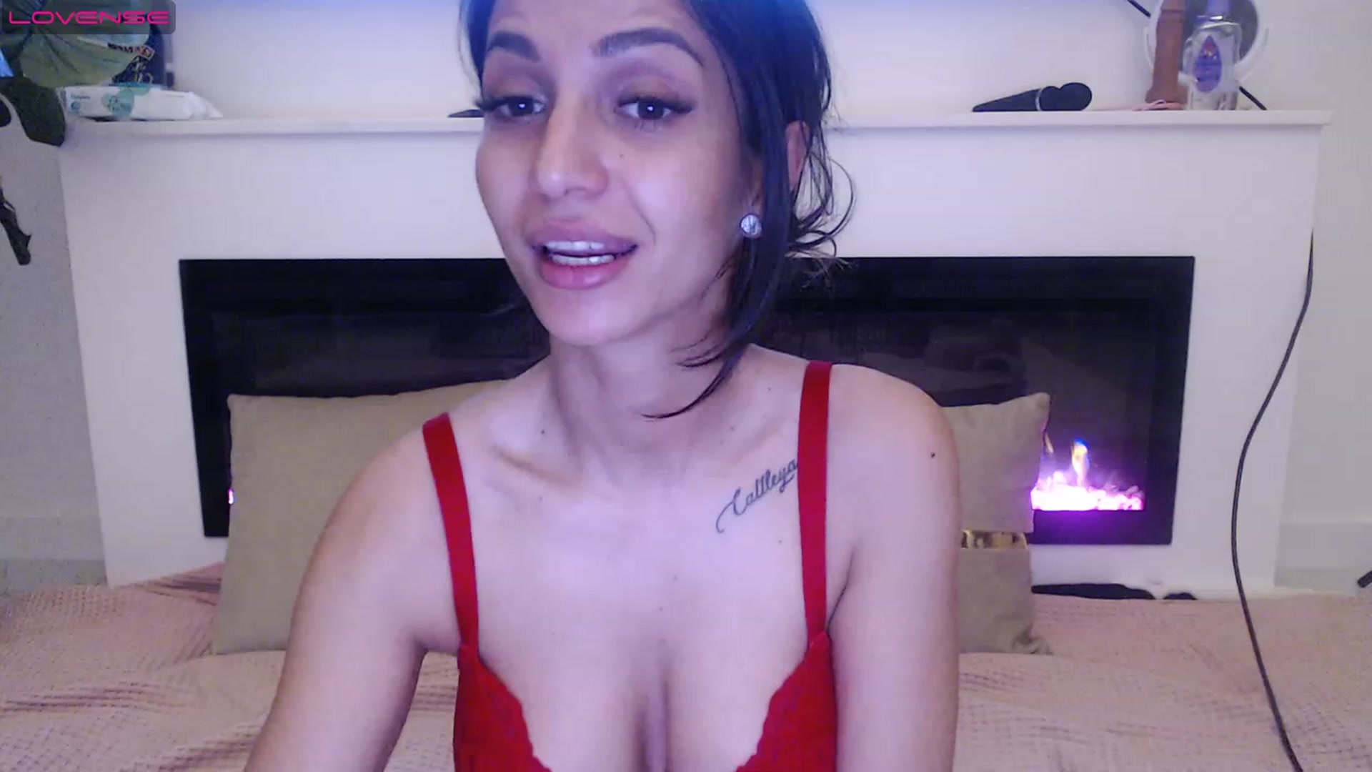 Gallery image thumbnail from Aana_lise's myfreecams stream on, 04/14/2023, 20:49 image 20 of 20