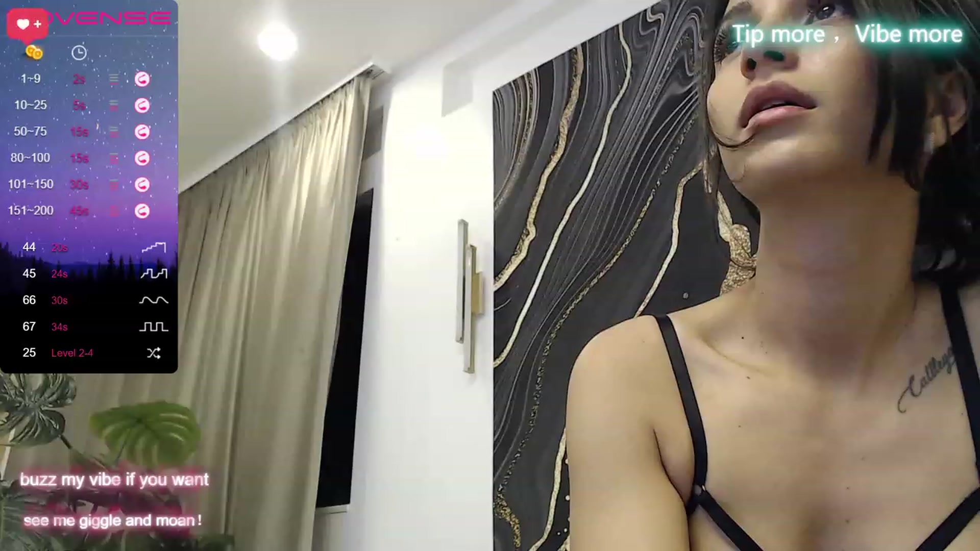 Gallery image thumbnail from Aana_lise's myfreecams stream on, 04/21/2023, 22:50 image 7 of 20