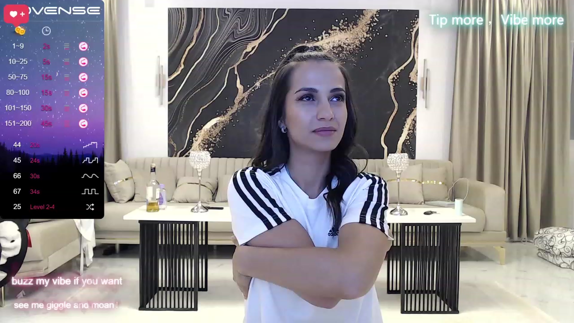 Gallery image thumbnail from Aana_lise's myfreecams stream on, 05/10/2023, 21:57 image 5 of 20