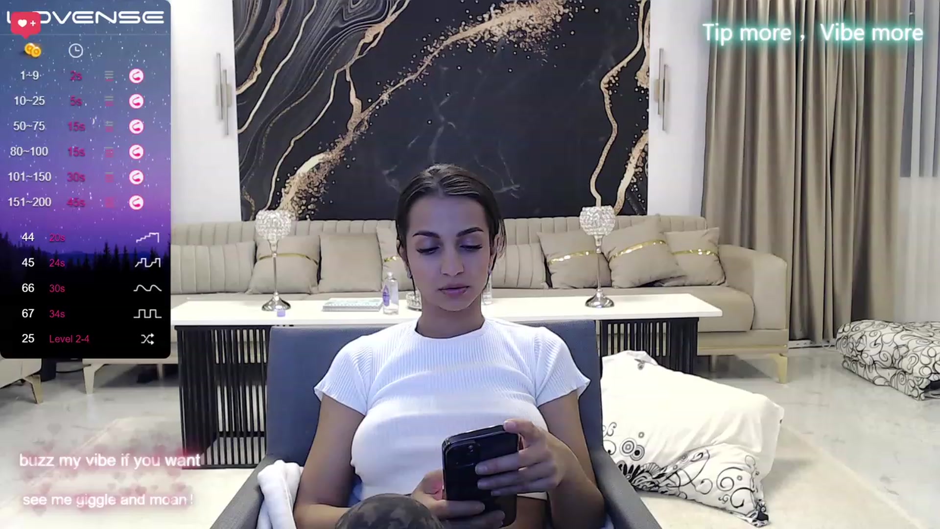 Gallery image thumbnail from Aana_lise's myfreecams stream on, 05/16/2023, 20:23 image 1 of 20