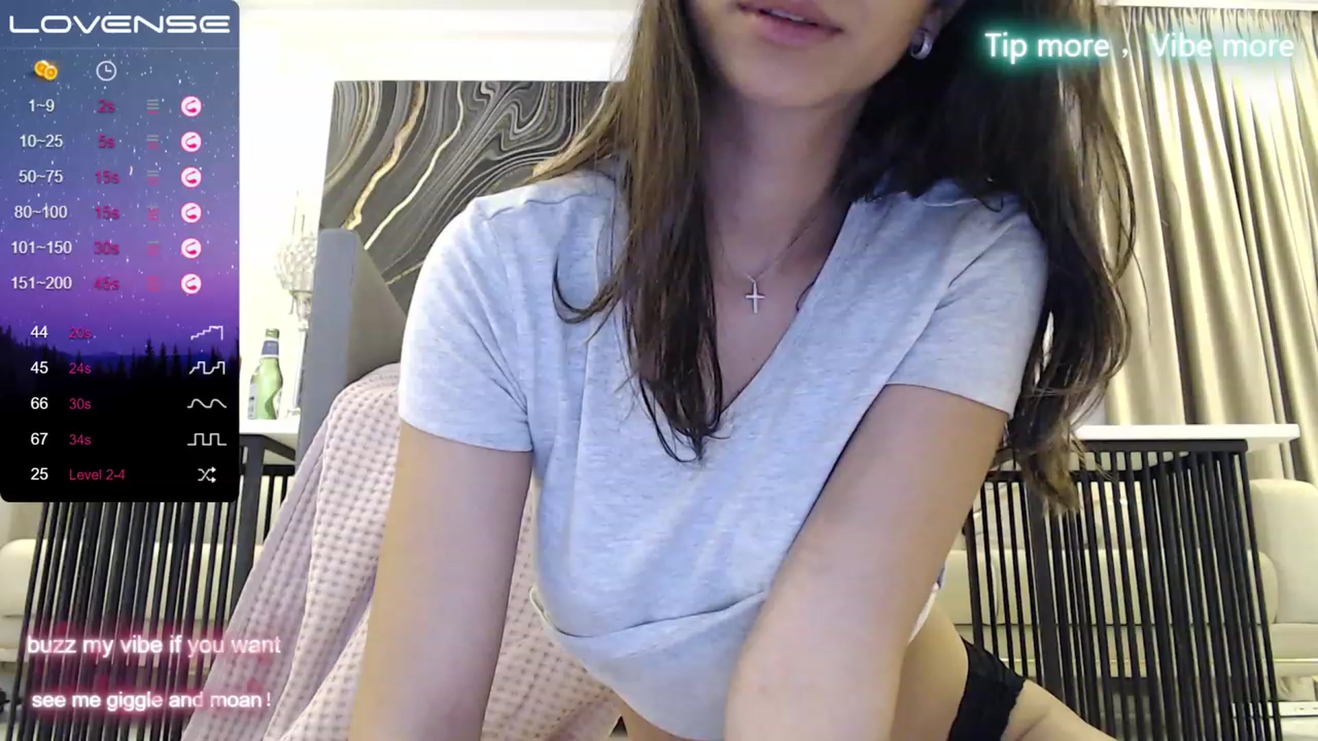 Gallery image thumbnail from Aana_lise's myfreecams stream on, 05/23/2023, 19:58 image 11 of 20