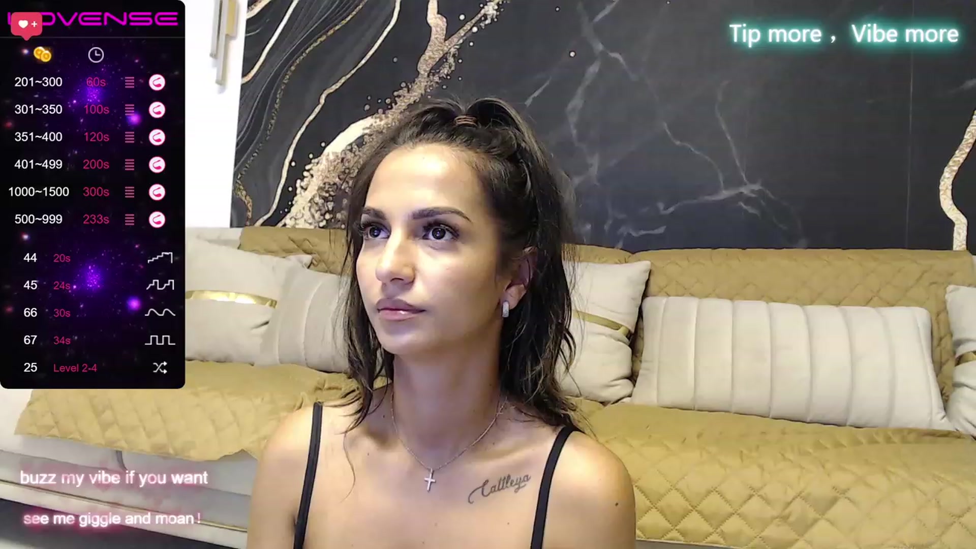 Gallery image thumbnail from Aana_lise's myfreecams stream on, 06/26/2023, 21:05 image 8 of 20
