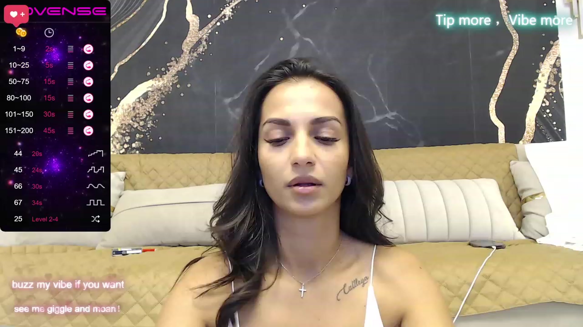 Gallery image thumbnail from Aana_lise's myfreecams stream on, 06/28/2023, 20:49 image 3 of 20