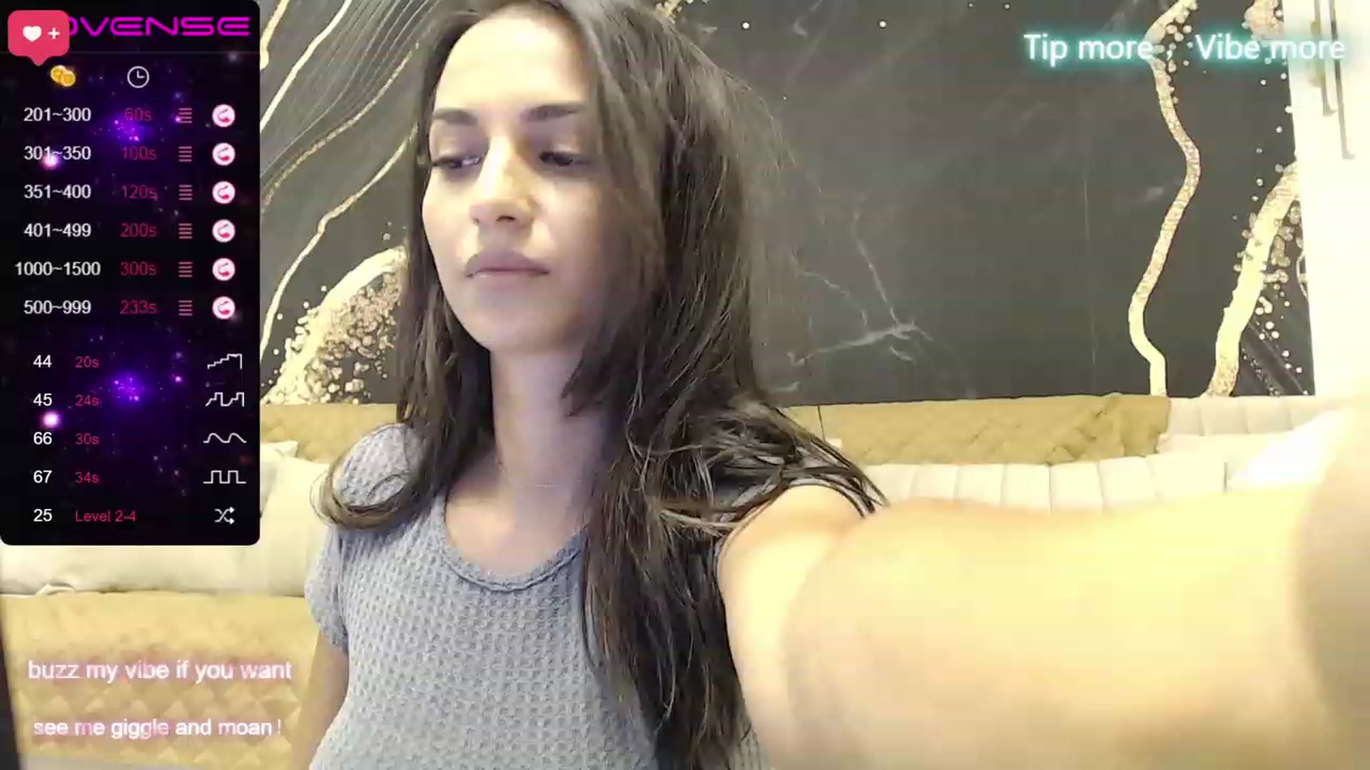 Gallery image thumbnail from Aana_lise's myfreecams stream on, 07/03/2023, 19:42 image 1 of 20