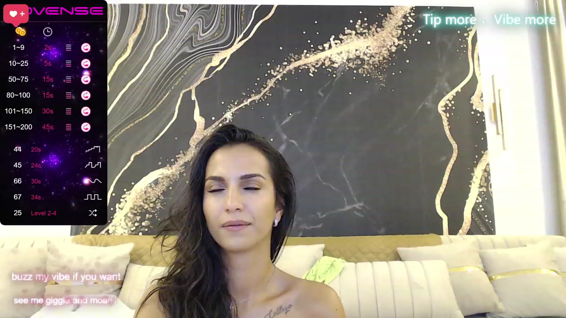 Gallery image thumbnail from Aana_lise's myfreecams stream on, 07/10/2023, 23:41 image 3 of 20