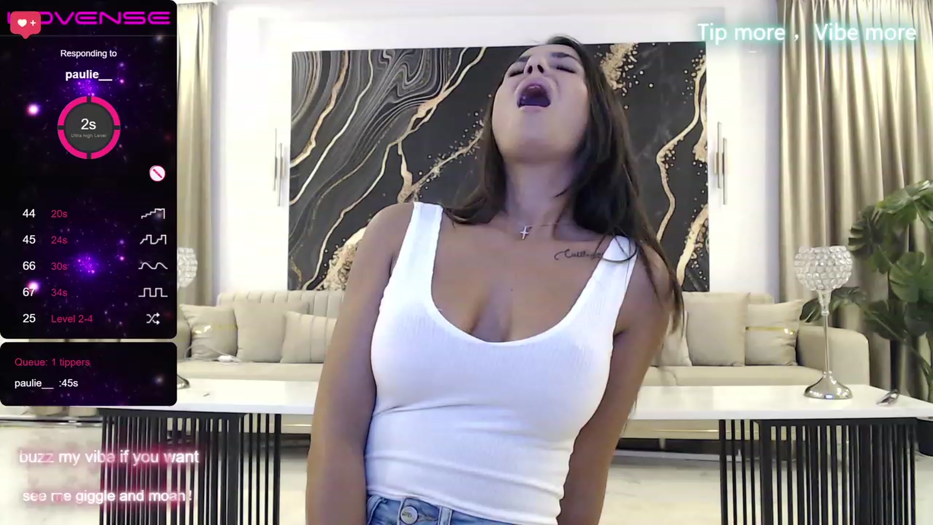 Gallery image thumbnail from Aana_lise's myfreecams stream on, 07/17/2023, 19:40 image 7 of 20