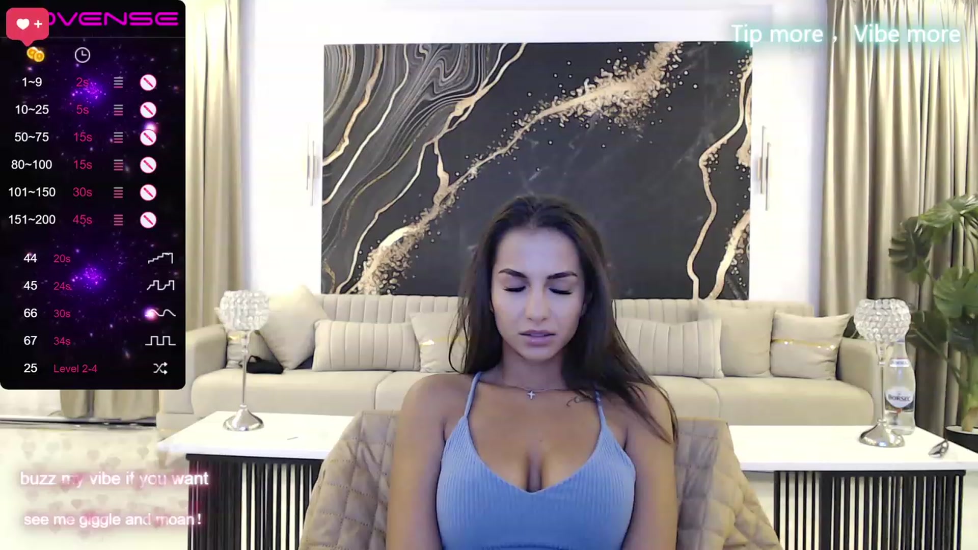 Gallery image thumbnail from Aana_lise's myfreecams stream on, 07/31/2023, 21:12 image 15 of 20