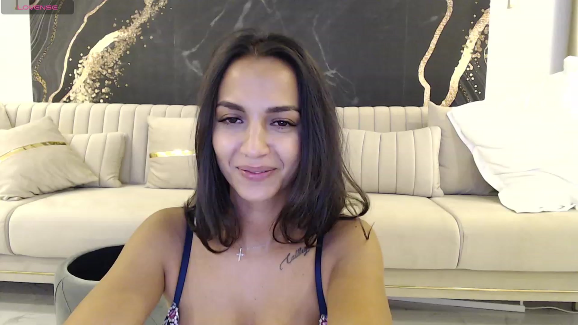 Gallery image thumbnail from Aana_lise's myfreecams stream on, 09/13/2023, 22:31 image 2 of 20