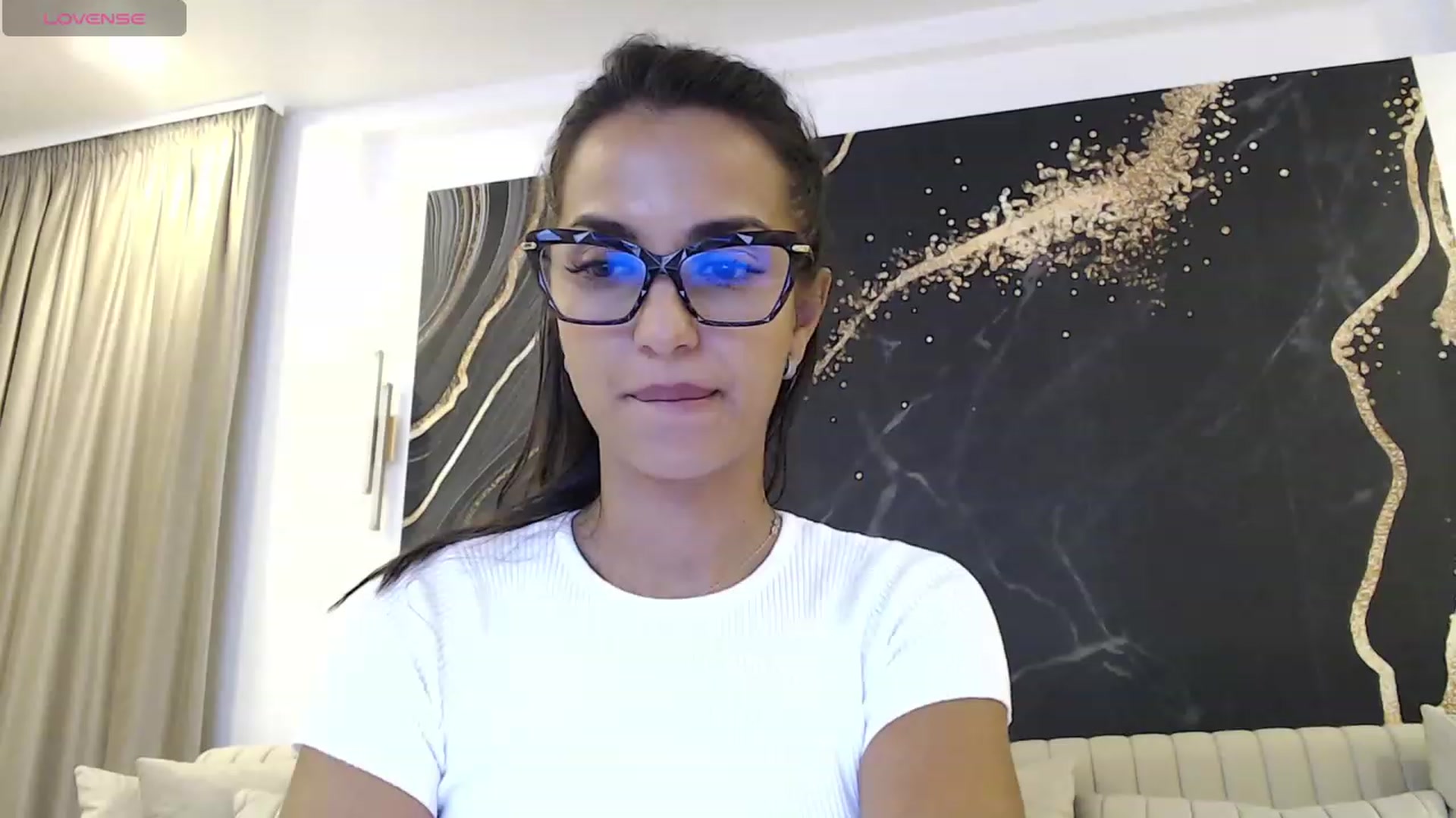 Gallery image thumbnail from Aana_lise's myfreecams stream on, 09/20/2023, 18:09 image 7 of 20