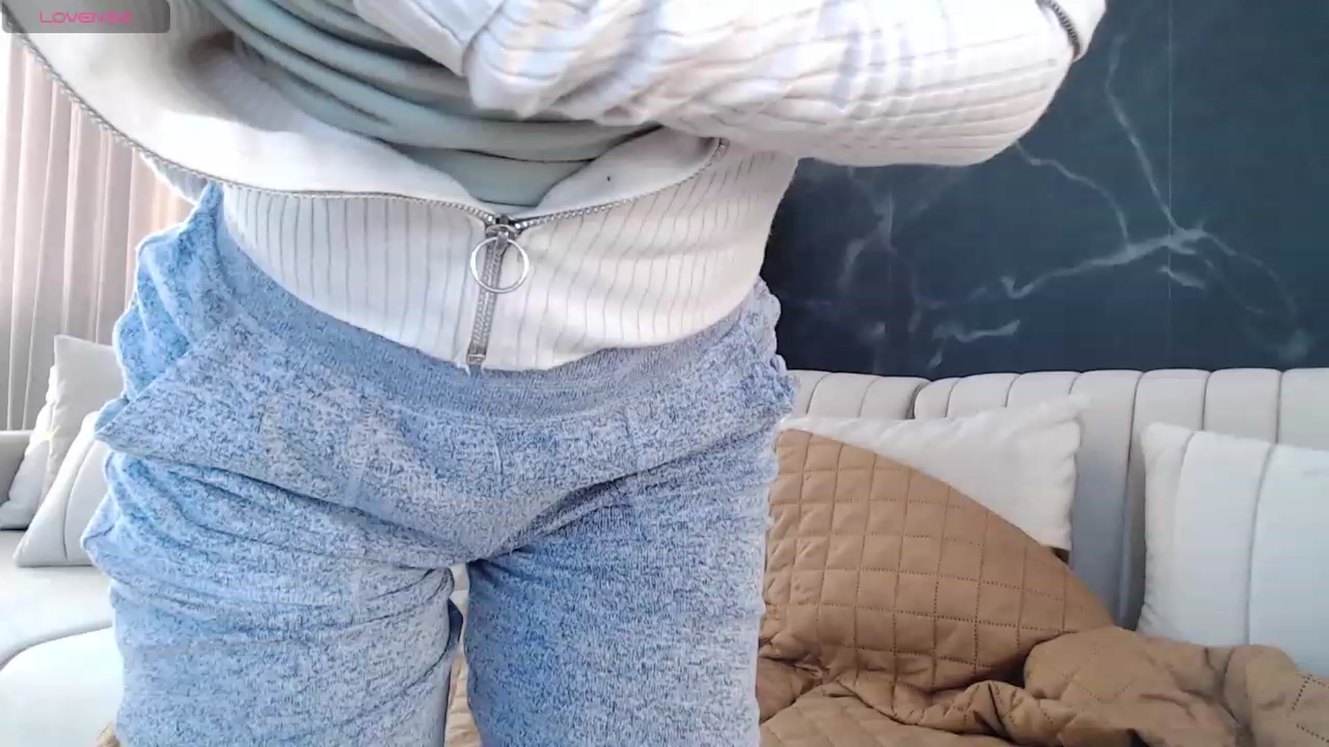 Gallery image thumbnail from Aana_lise's myfreecams stream on, 11/26/2023, 09:21 image 19 of 20