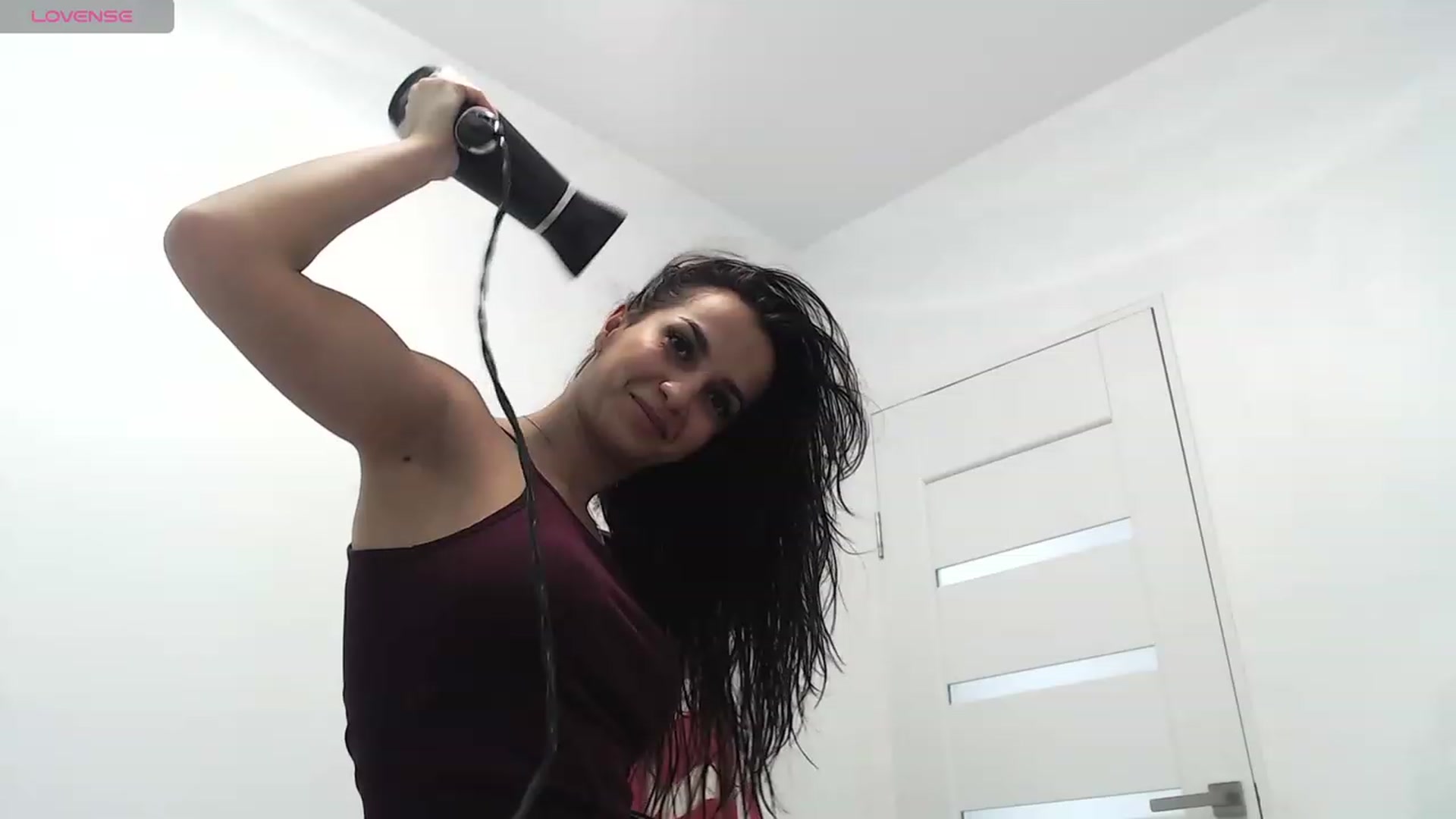 Gallery image thumbnail from Aana_lise's myfreecams stream on, 01/25/2024, 13:00 image 16 of 20