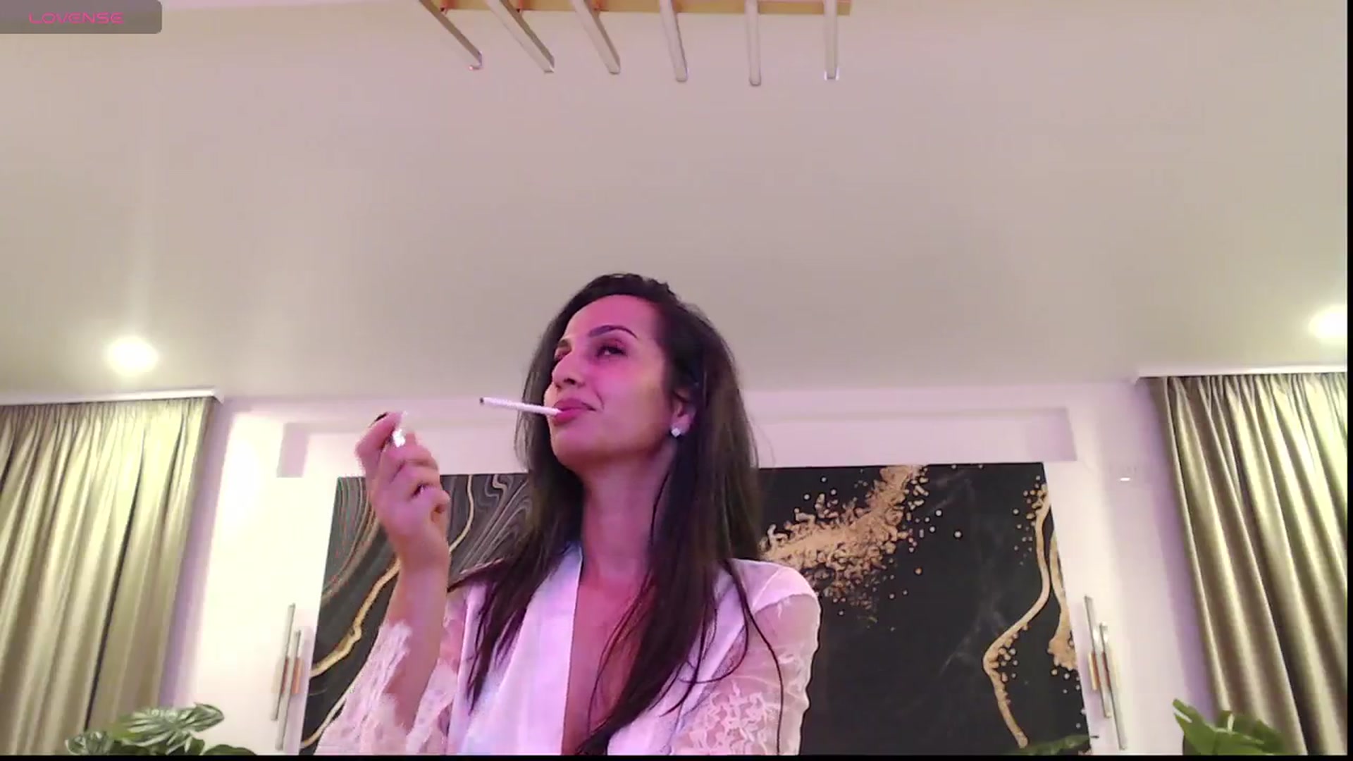 Gallery image thumbnail from Aana_lise's myfreecams stream on, 03/20/2024, 22:07 image 20 of 20