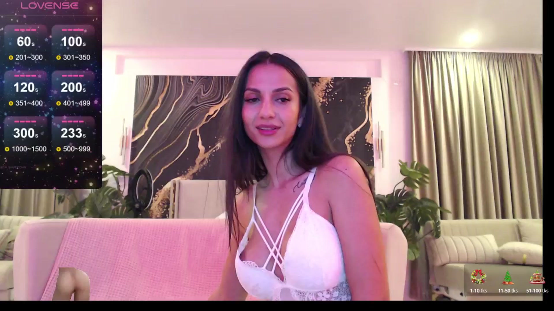 Gallery image thumbnail from Aana_lise's myfreecams stream on, 03/29/2024, 20:07 image 8 of 20