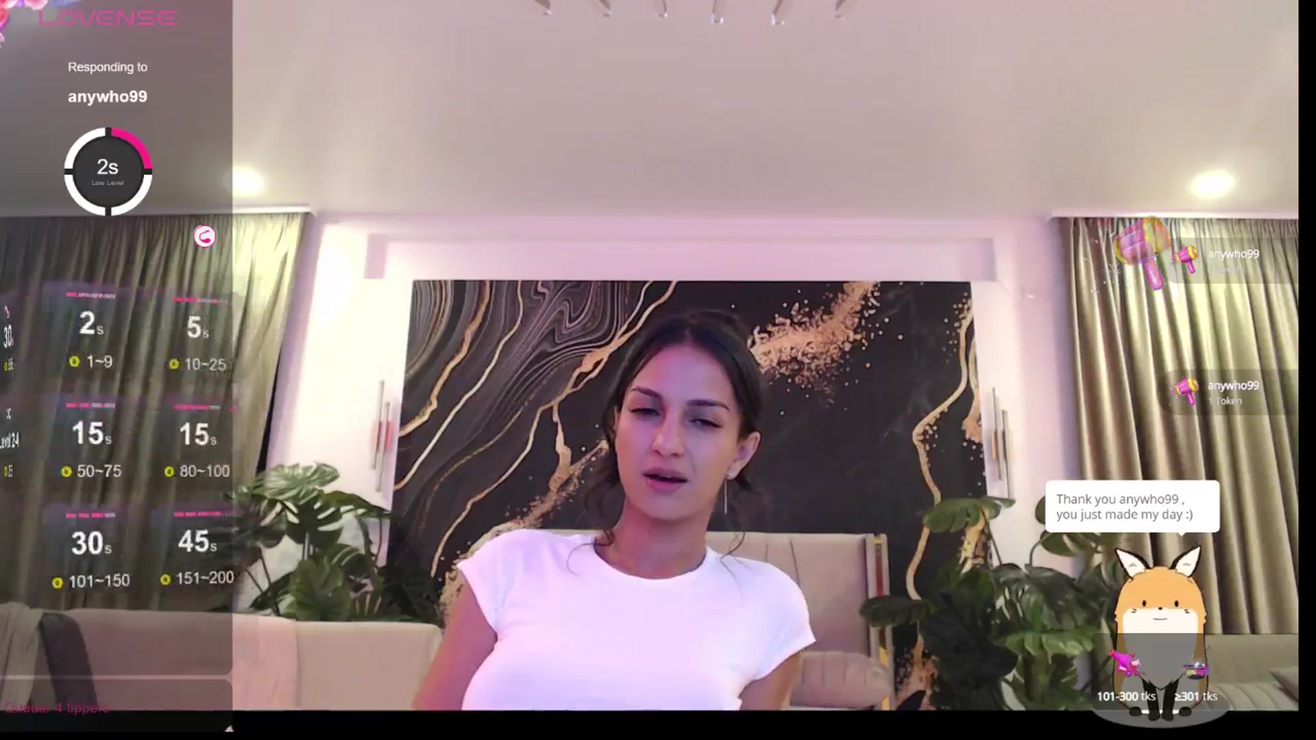 Gallery image thumbnail from Aana_lise's myfreecams stream on, 04/16/2024, 19:38 image 4 of 20