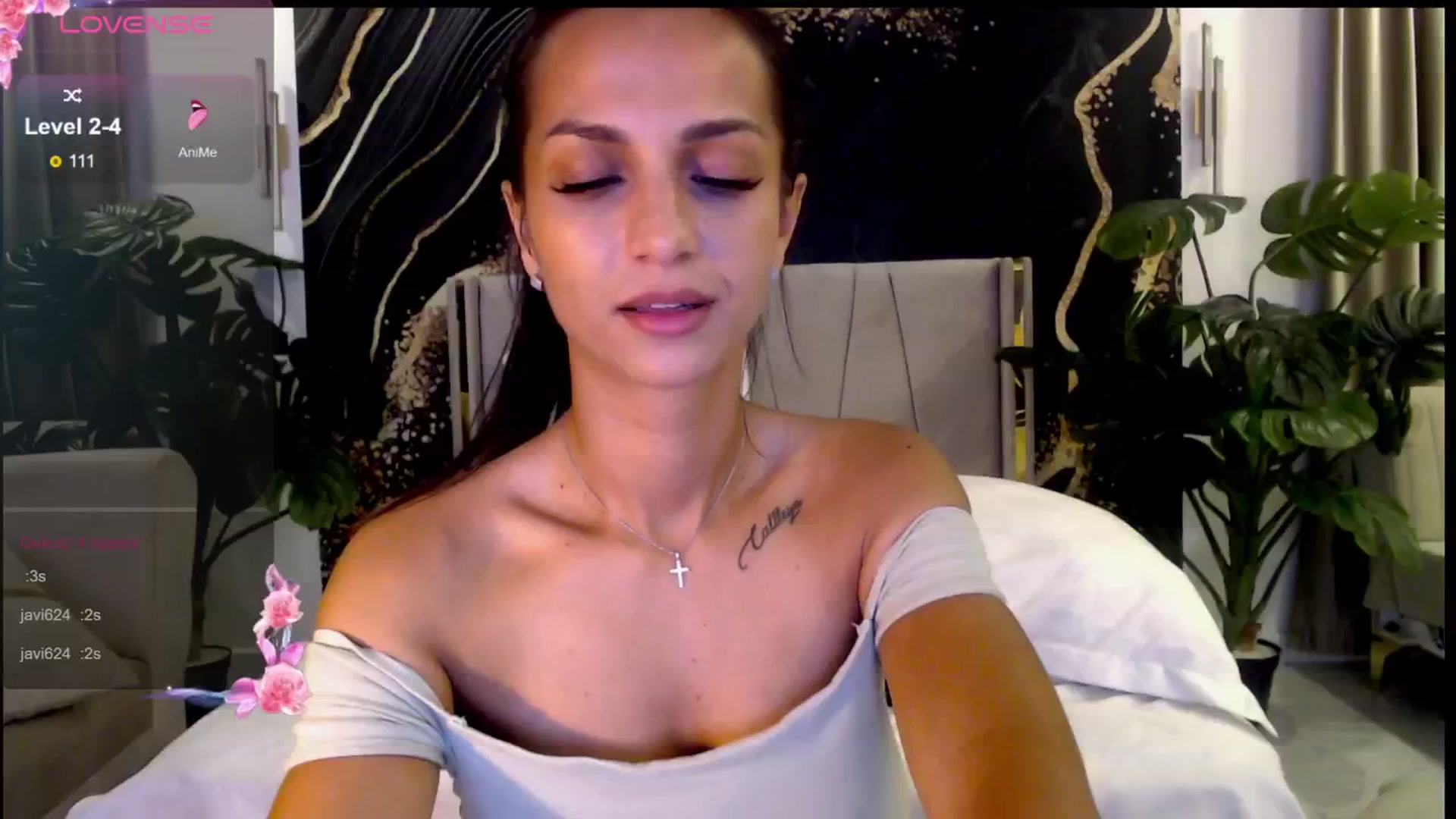 Gallery image thumbnail from Aana_lise's myfreecams stream on, 06/21/2024, 22:06 image 13 of 20