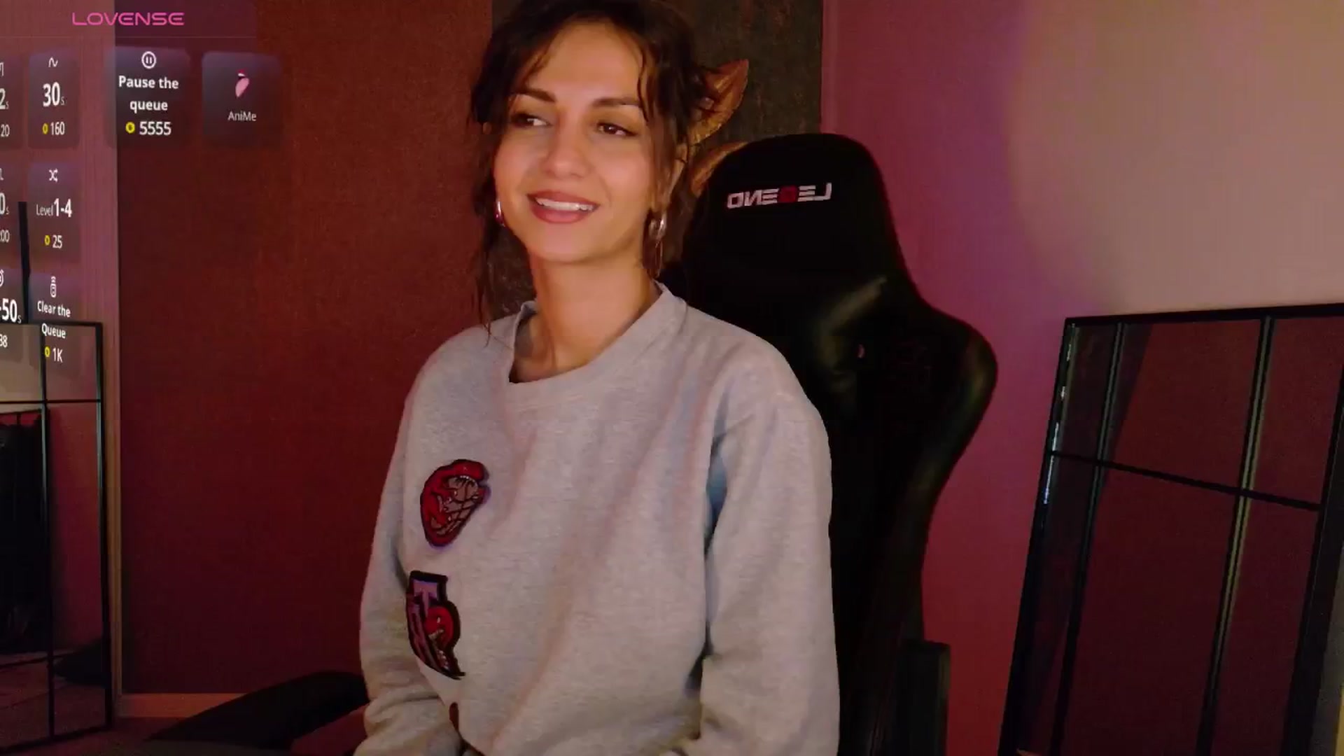 Gallery image thumbnail from Aana_lise's myfreecams stream on, 02/17/2025, 19:31 image 2 of 20