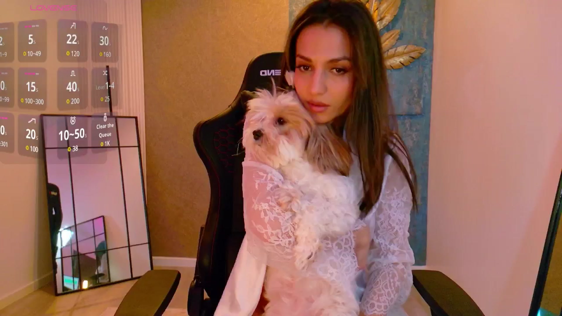 Gallery image thumbnail from Aana_lise's myfreecams stream on, 03/05/2025, 08:20 image 15 of 20