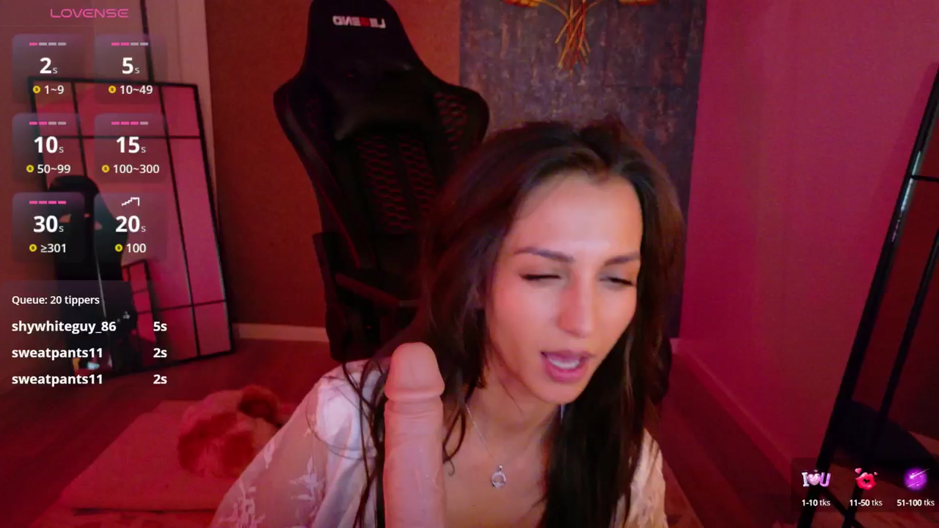 Gallery image thumbnail from Aana_lise's myfreecams stream on, 03/17/2025, 20:41 image 16 of 20